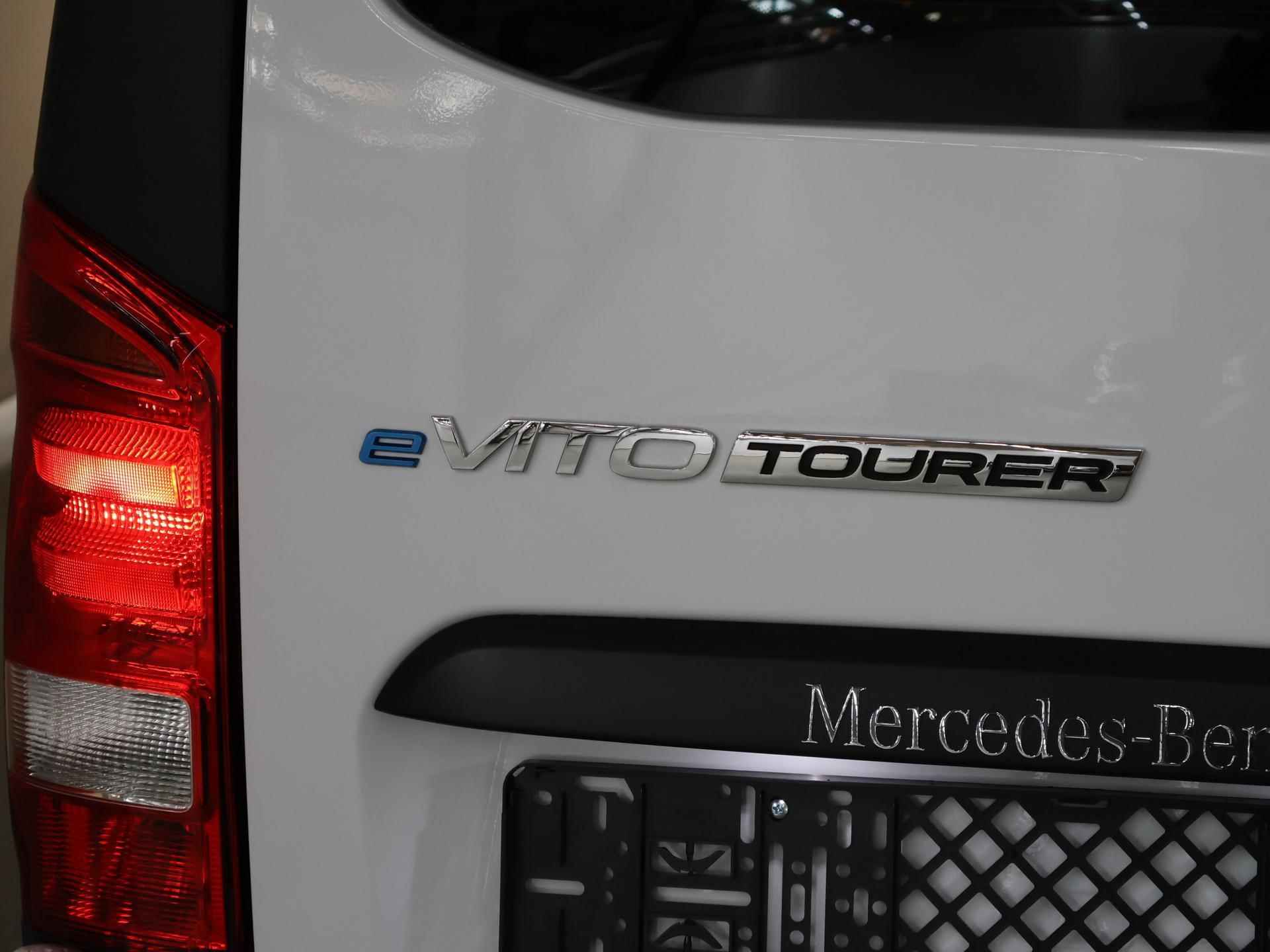 Mercedes-Benz eVito 129 Tourer L2 PRO - 39/42