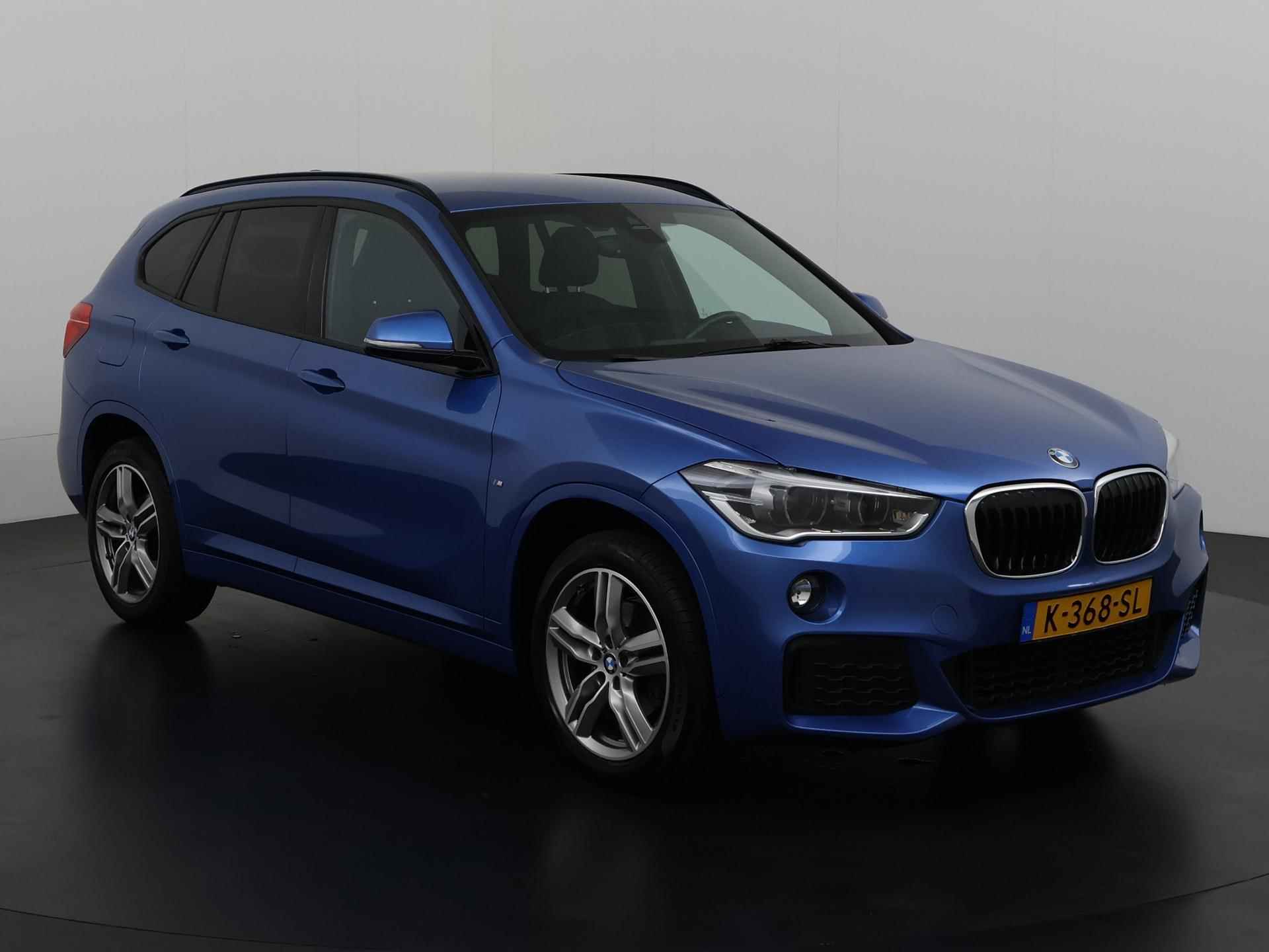 BMW X1 sDrive18i Centennial High Executive | Trekhaak | Camera | Leder | Zondag Open! - 30/38