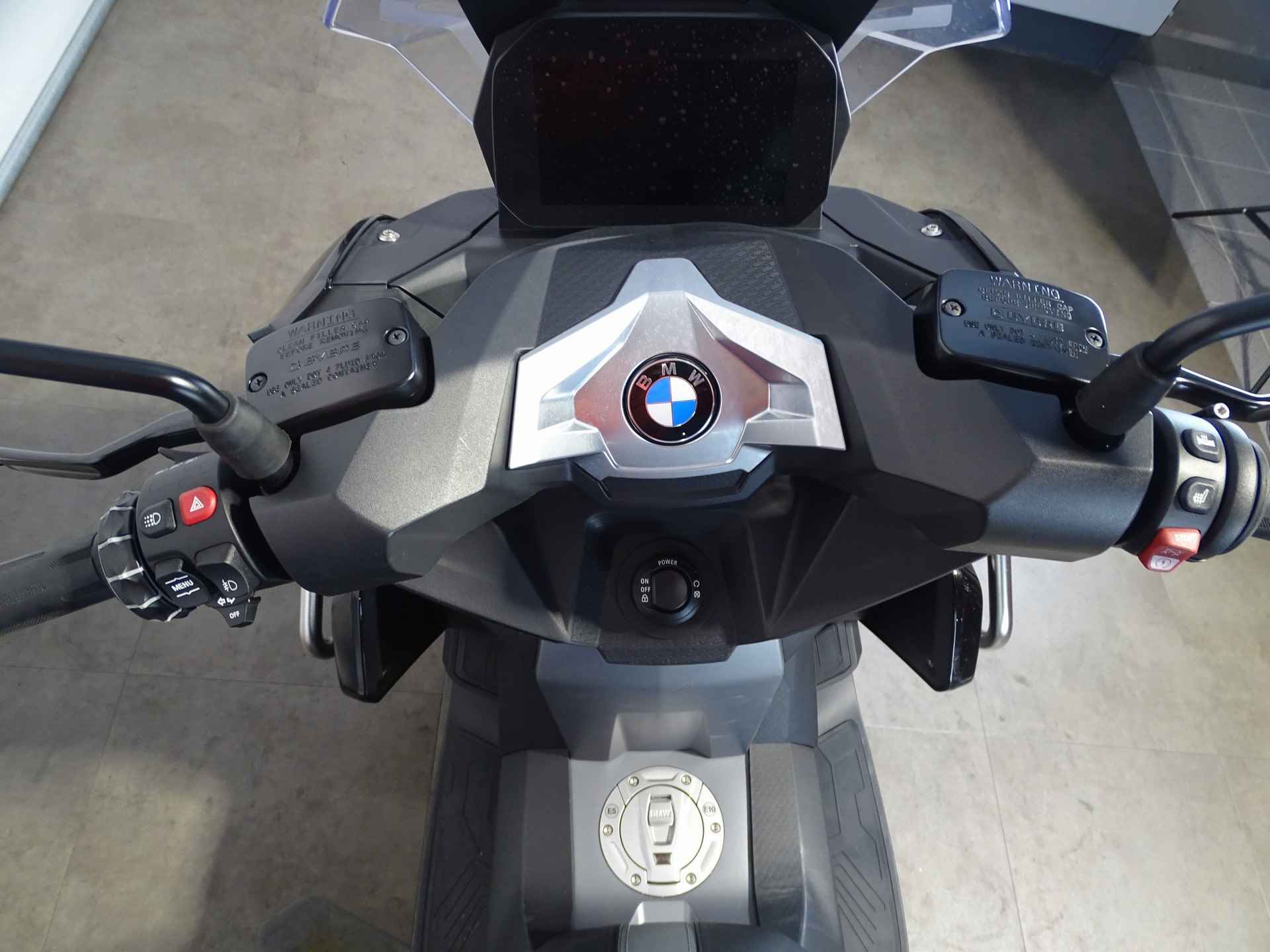 BMW C 400 X - 6/8