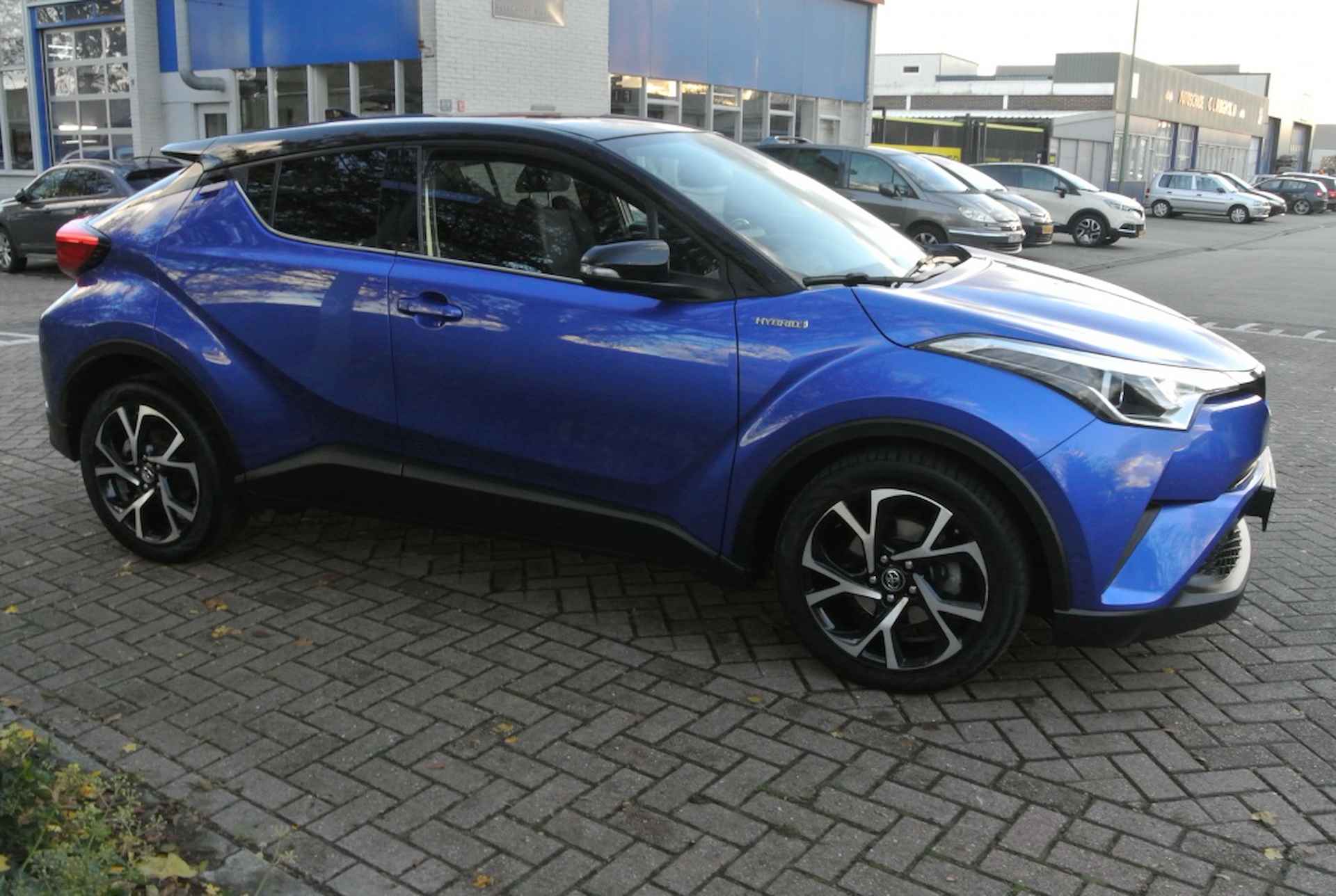 Toyota C-HR 1.8 Hybrid Bi-Tone - 6/20