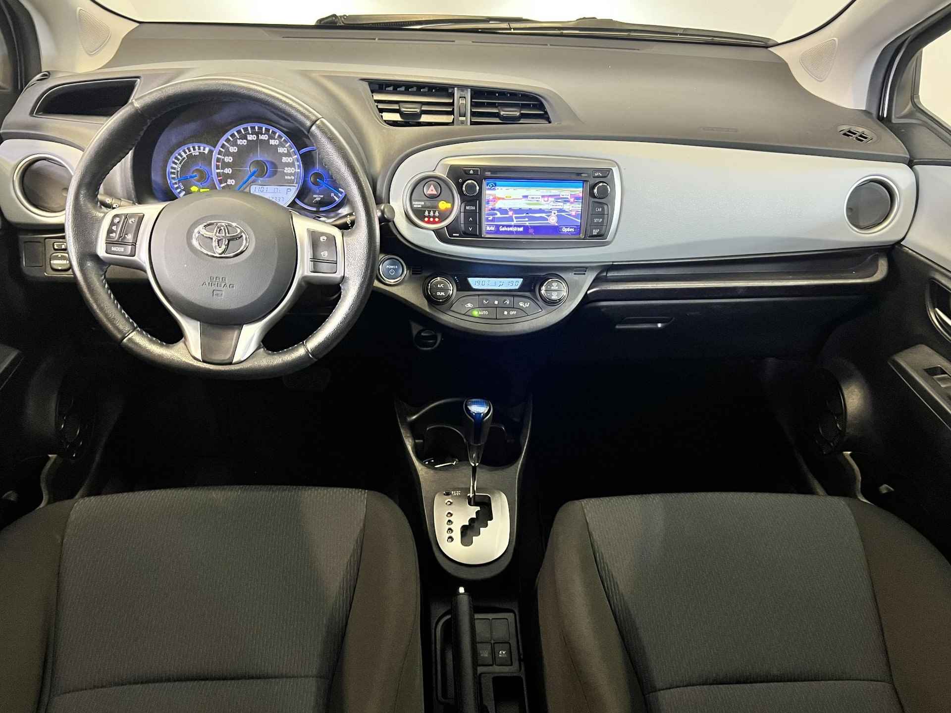 Toyota Yaris 1.5 Hybrid Lease - 6/26