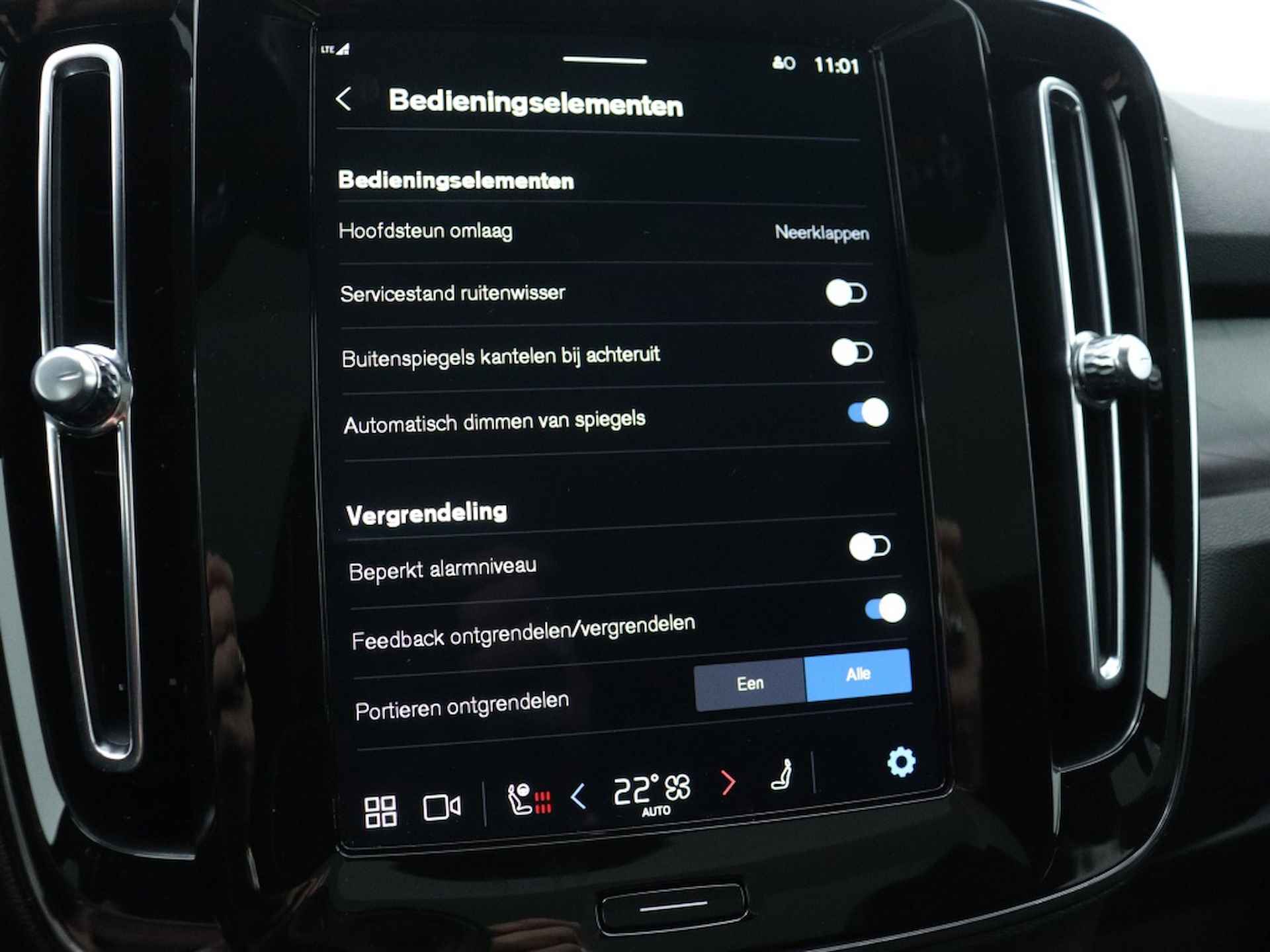 Volvo C40 Extended Ultimate 82 kWh | Trekhaak | Panorama dak | Camera | - 37/50