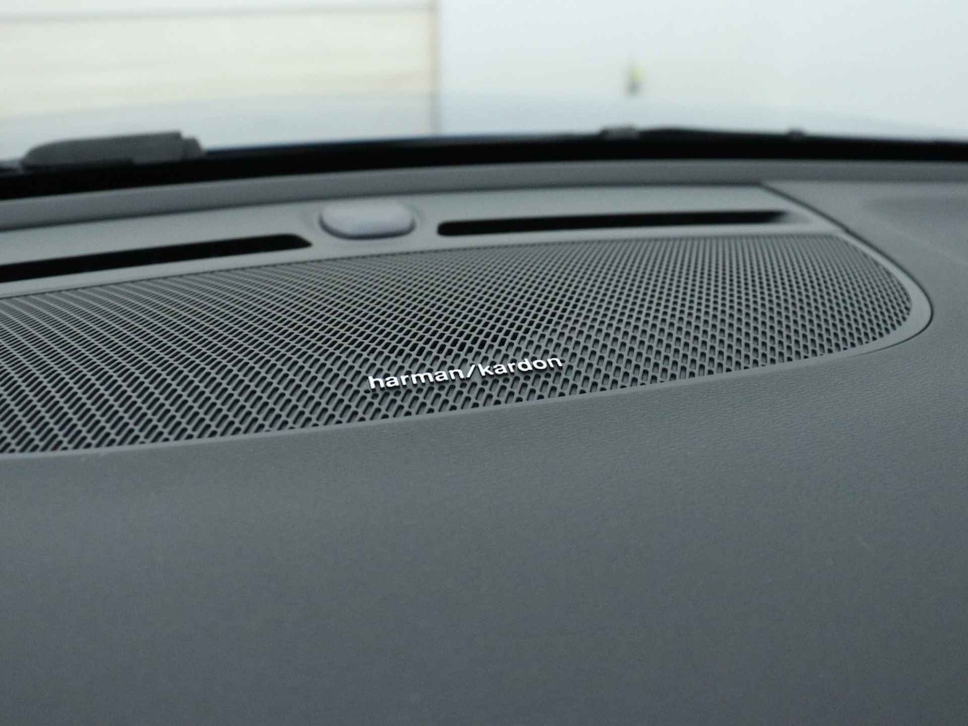 Volvo C40 Extended Ultimate 82 kWh | Trekhaak | Panorama dak | Camera | - 39/50