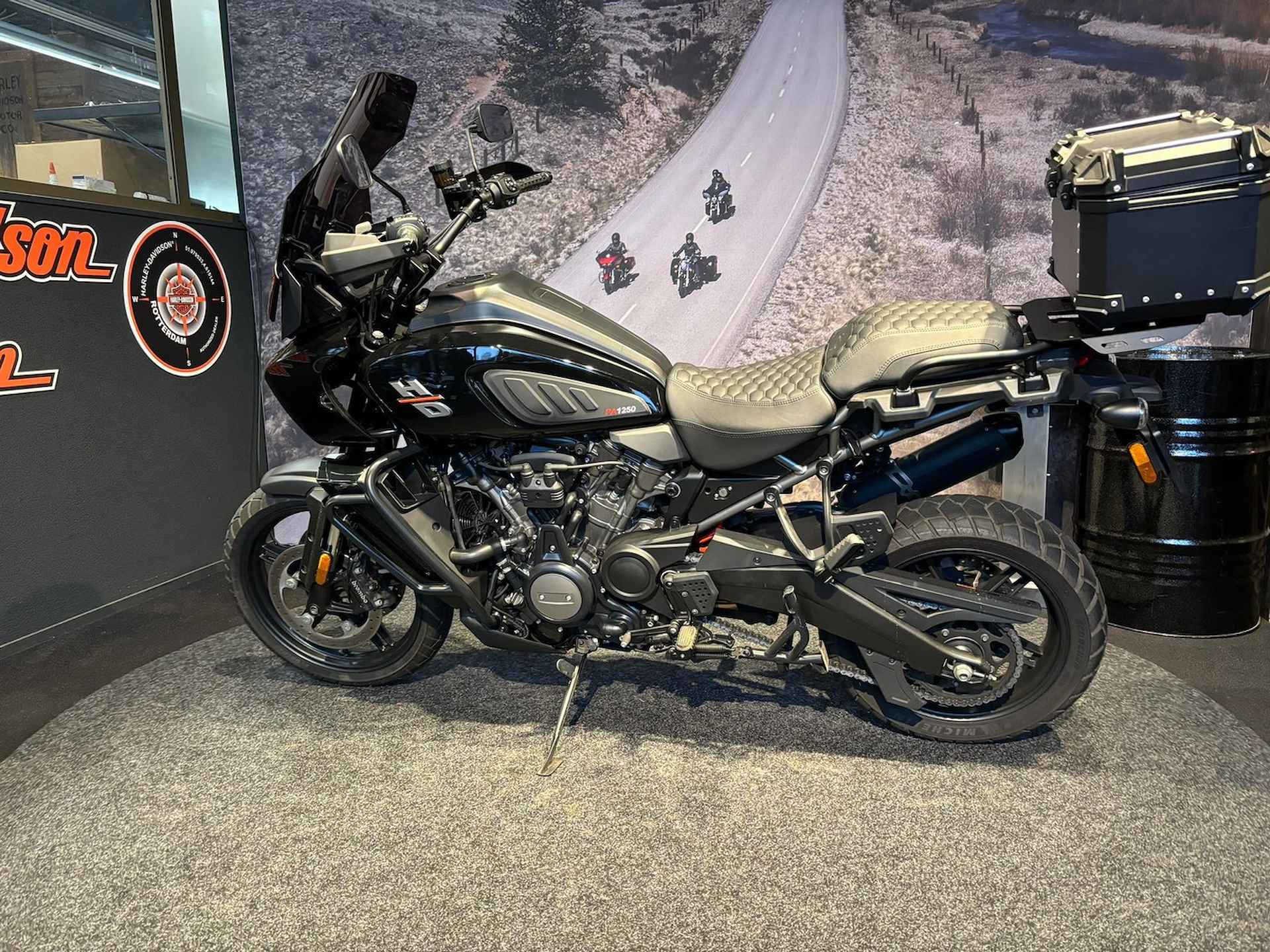 Harley-Davidson PAN AMERICA - 11/16