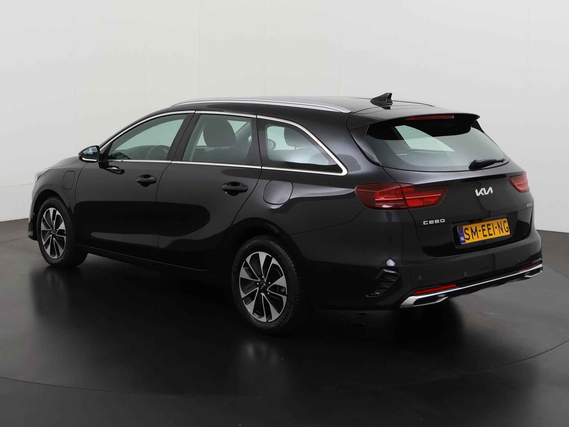 Kia Ceed Sportswagon 1.6 GDI PHEV DynamicLine | Navigatie | Zondag Open! - 6/41