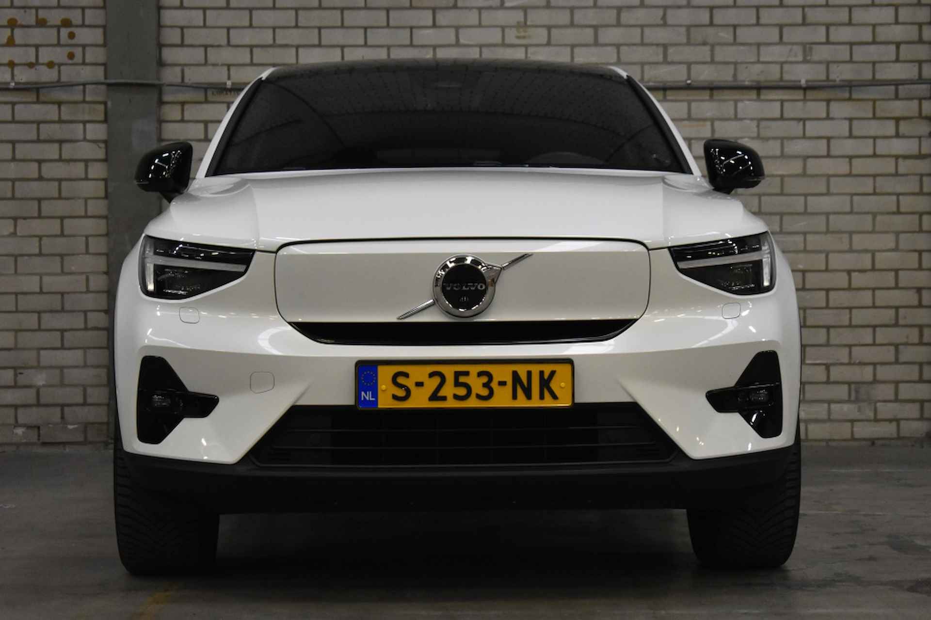 Volvo C40 Twin Ultimate 408pk/78kWh | Pixel | Trekhaak | RN80 | Getint gla - 2/37