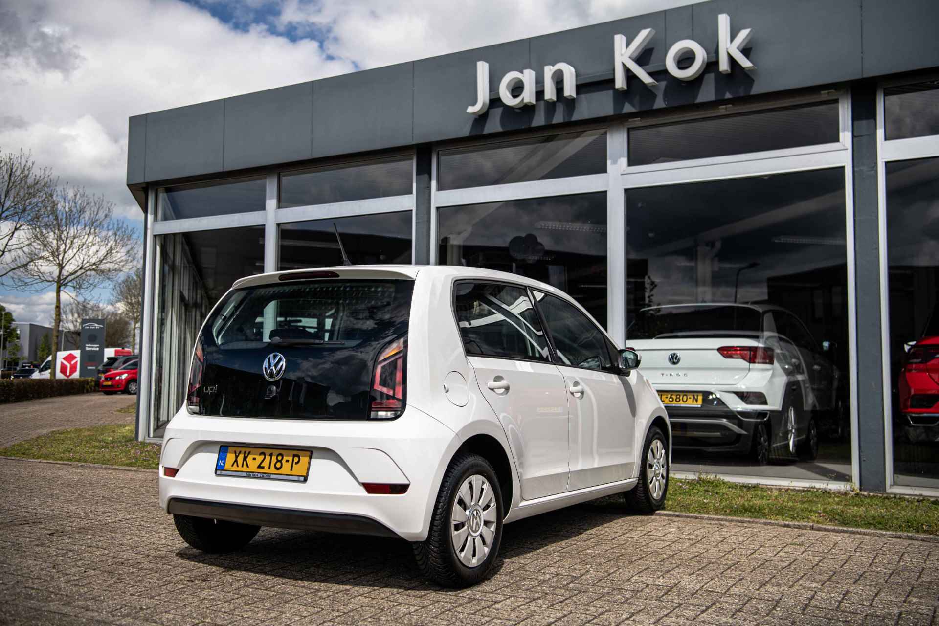 Volkswagen up! 1.0 move up! | Airco | Bluetooth - 16/34