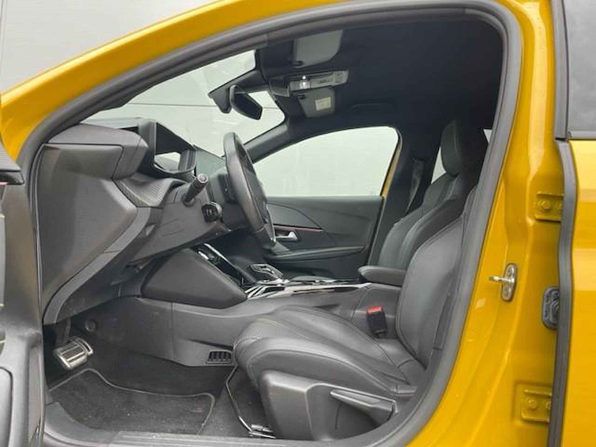 Peugeot e-208 EV GT 350 50 kWh | Profiteer van €2.000 subsidie* | Achteruitrijcamera | Navi | Apple Carplay | Adaptief Cruise Control | - 13/33