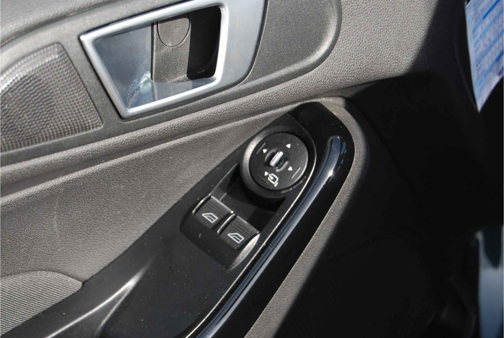 Ford Fiesta 1.0 EcoBoost 100PK Titanium Automaat 1e EIGENAAR | NAVIGATIE | BLUETOOTH | CLIMATE | CRUISE - 11/41