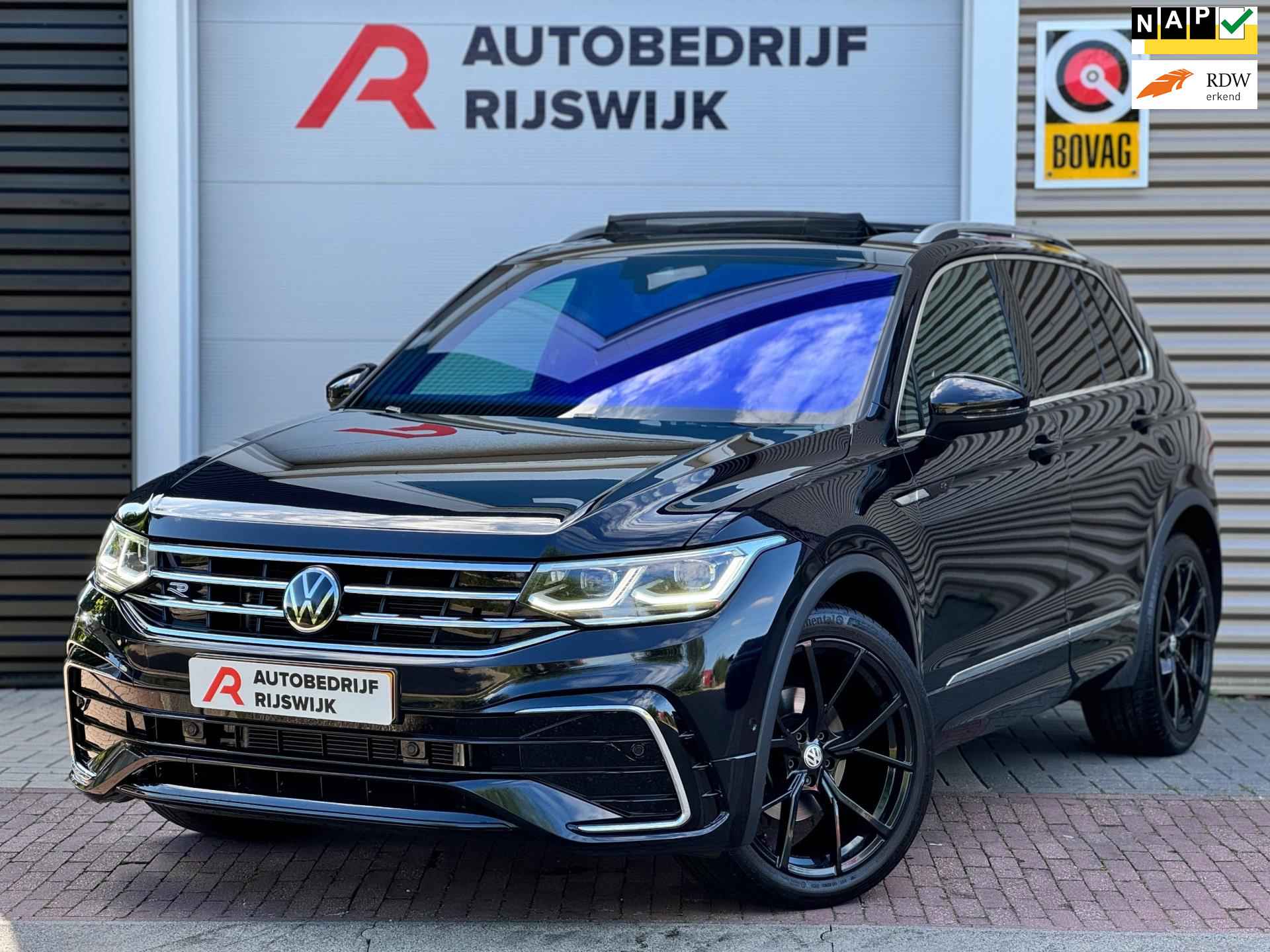 Volkswagen Tiguan 1.5 TSI R-Line Pano/Keyless/Camera/Blindspot - 1/25