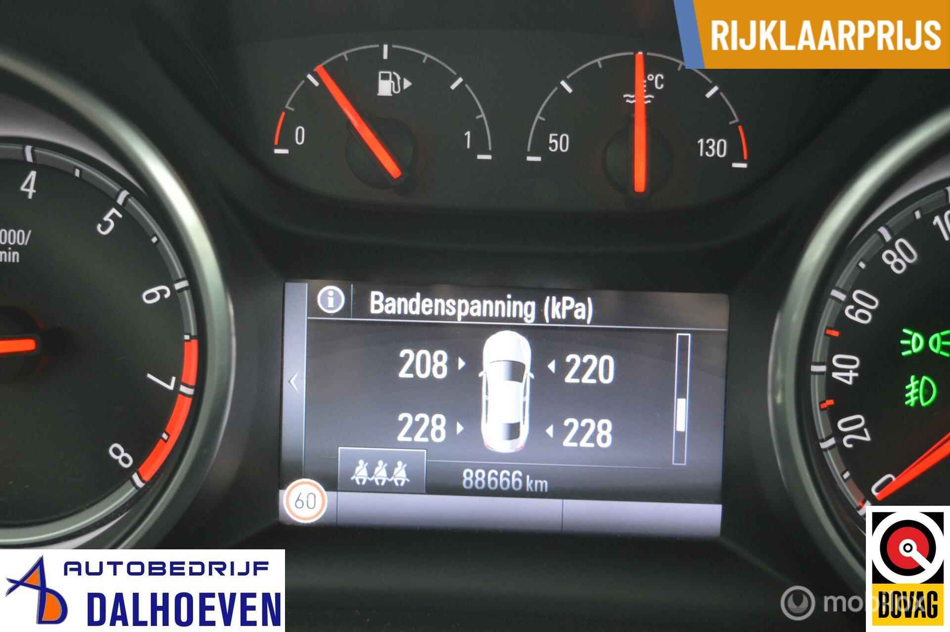 Opel Astra 1.4 Turbo NAVI, Cruise control - 27/43