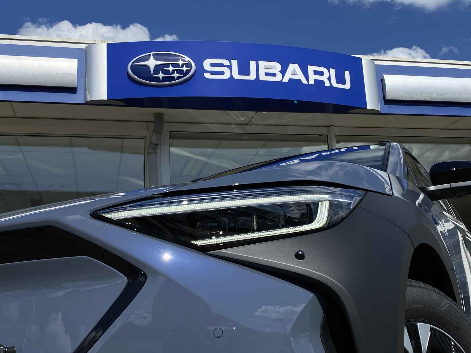 Subaru Solterra 71 kWh | uit voorraad leverbaar | Stoelverwarming voor | adaptieve cruise control | 360 graden camera | Navigatie | - 35/36