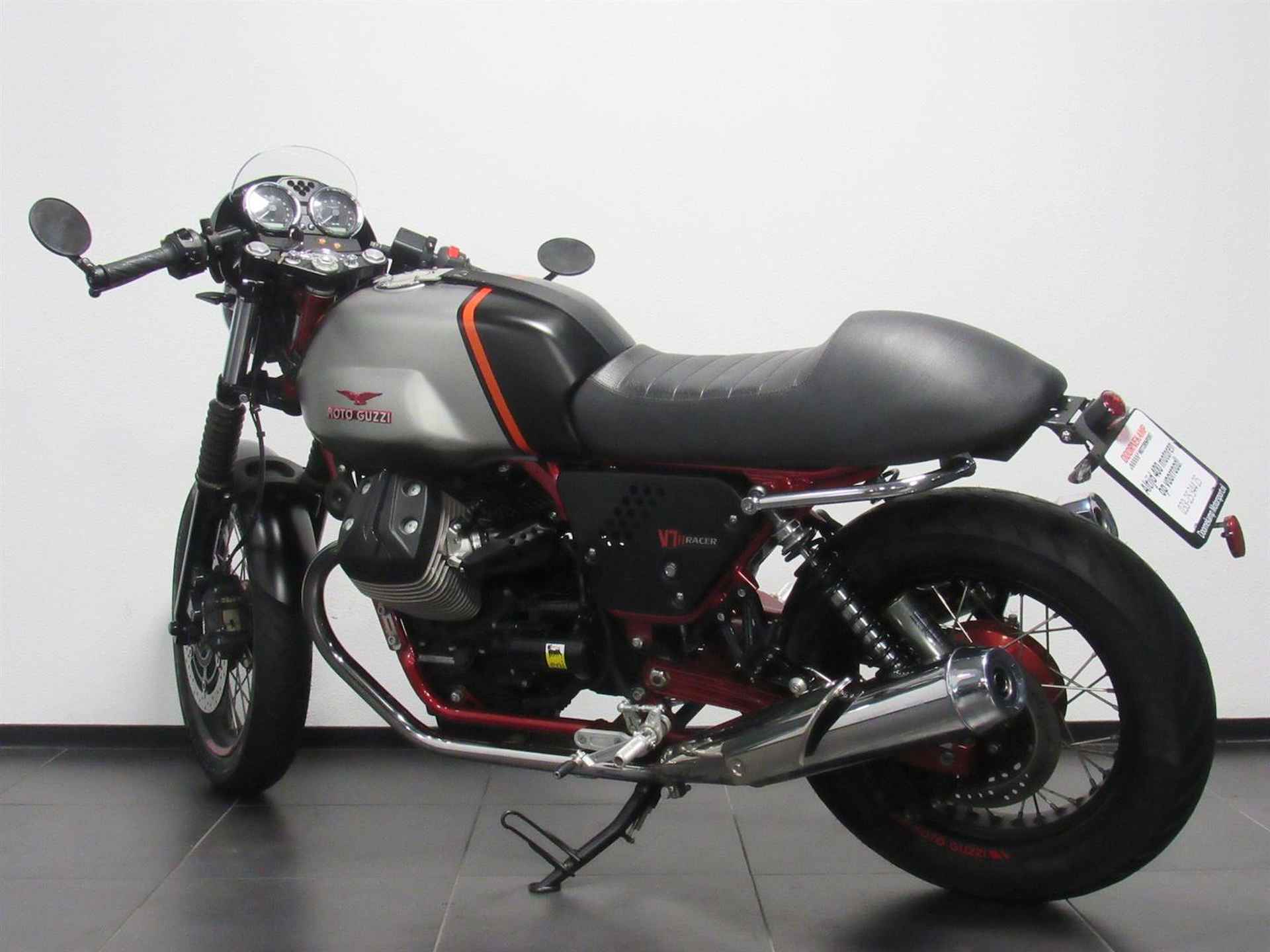 Moto Guzzi V 7 II RACER - 2019 - 5/15