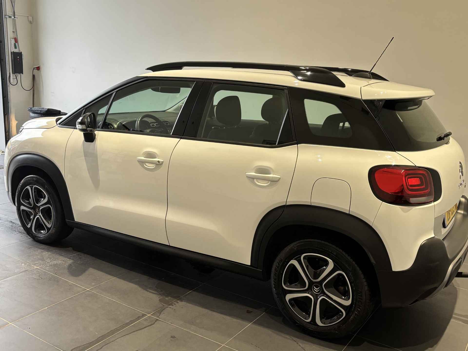 Citroen C3 Aircross 1.2 PureTech S&S Feel | Trekhaak | Airco | Cruise control - 5/18