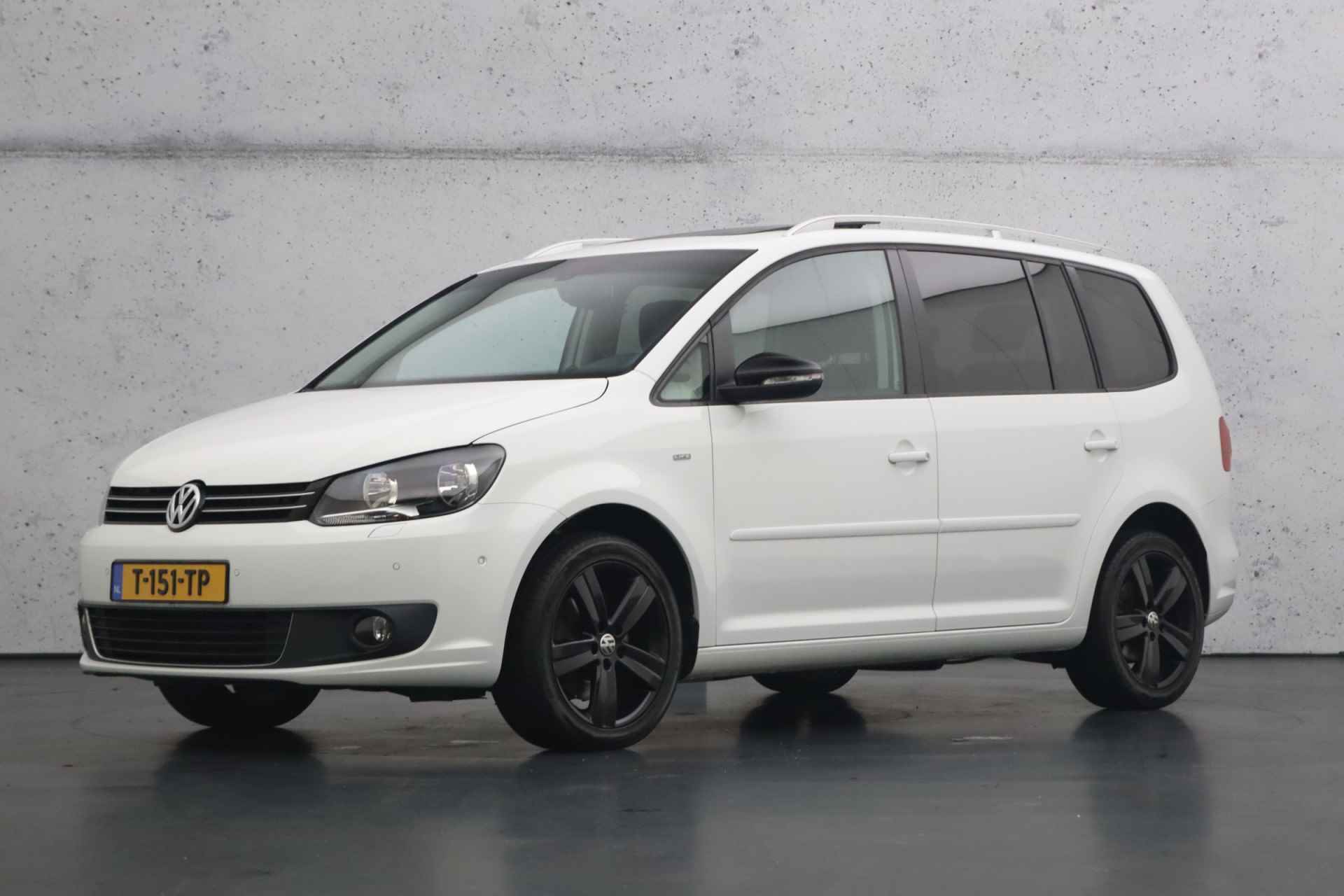 Volkswagen Touran 1.4 TSI Highline | Elektrisch glazen panoramadak | Apple carplay | Cruise control | Parkeersensoren - 6/31