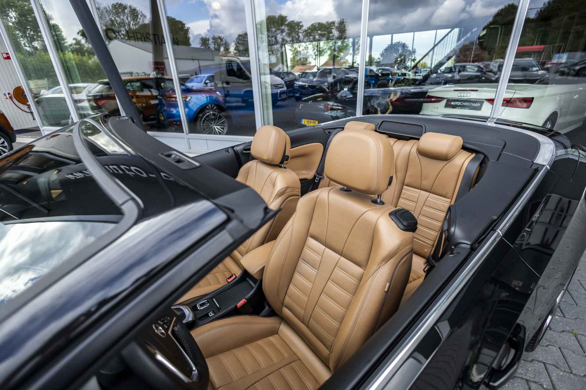 Opel Cascada 1.6 Turbo Cosmo | Stoelventilatie | Volleder | NL Auto - 43/43