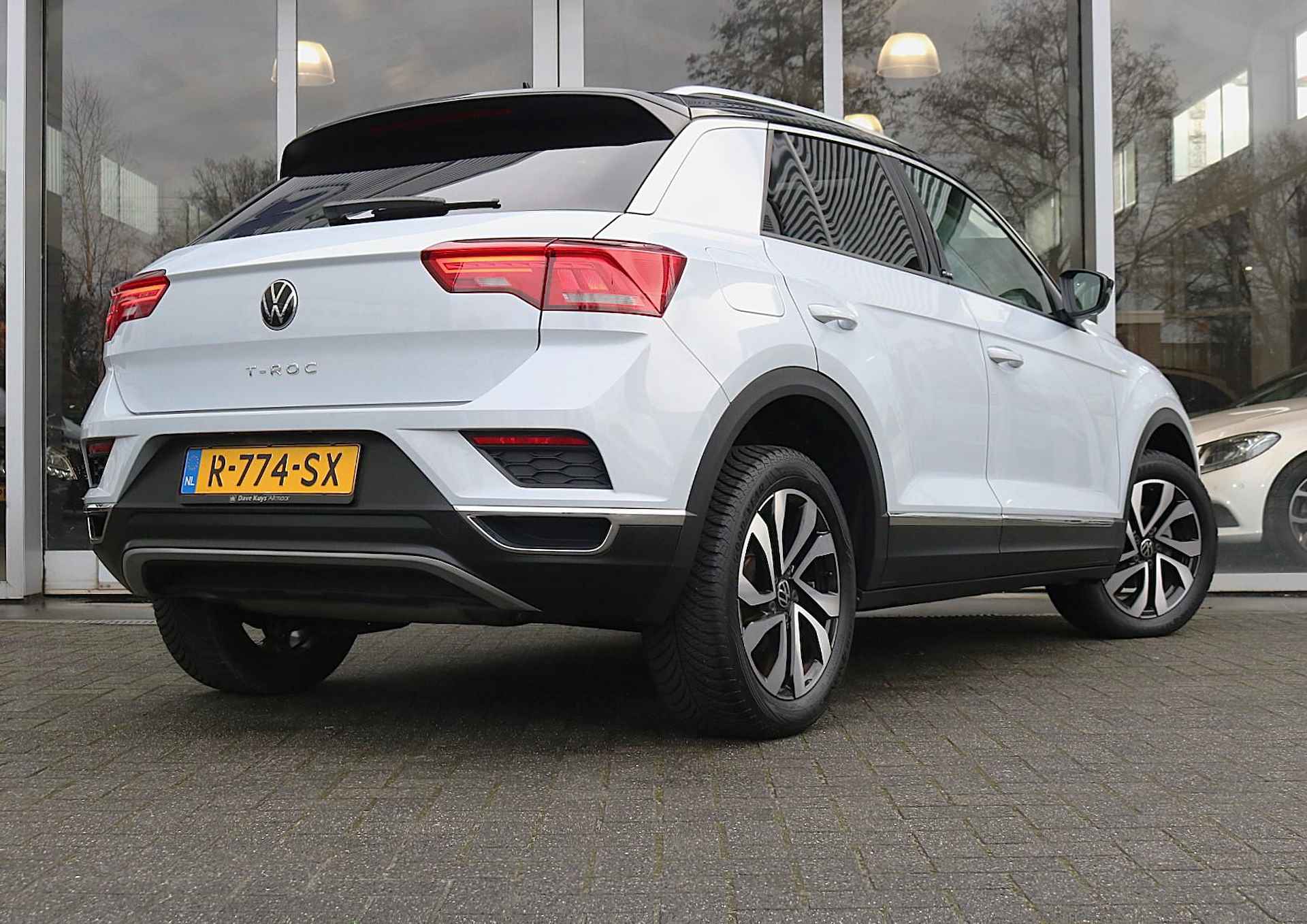 Volkswagen T-Roc 1.5 TSI Style Business | ACC | Panoramadak - 5/12