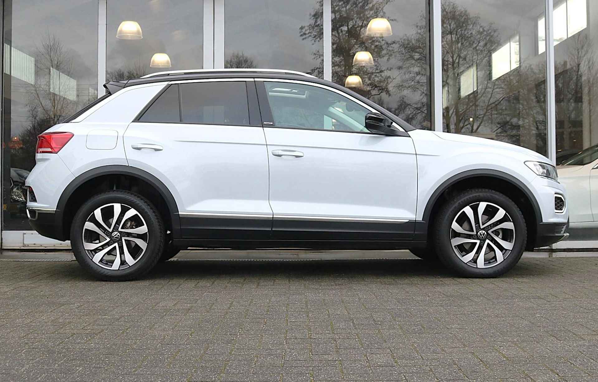 Volkswagen T-Roc 1.5 TSI Style Business | ACC | Panoramadak - 10/12