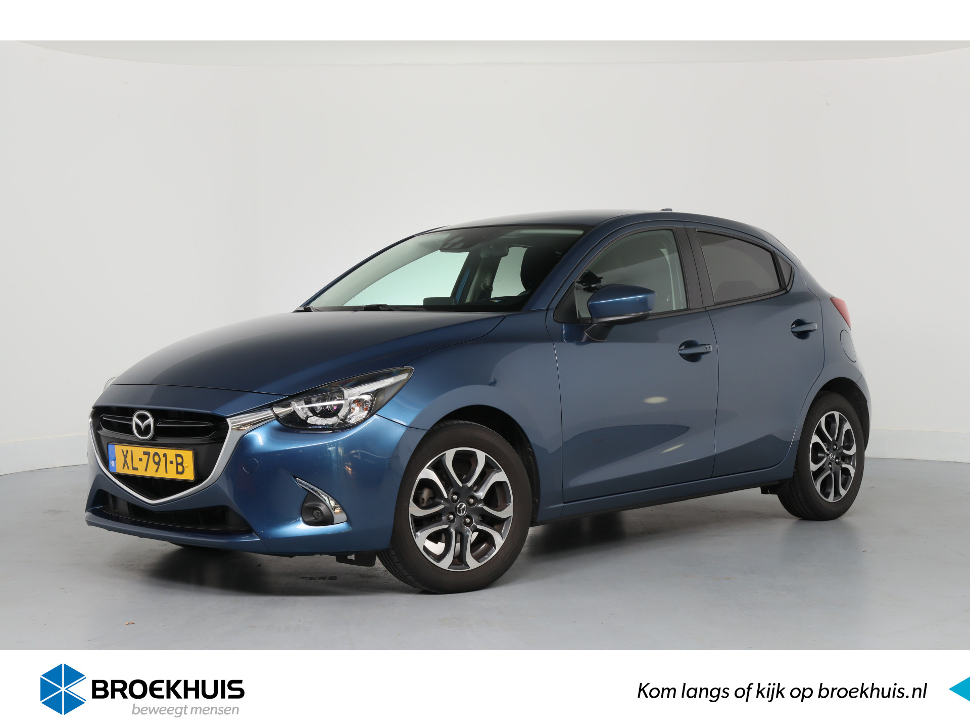 Mazda 2 1.5 Skyactiv-G GT-M | Trekhaak | Climate Control | HUD | Camera | Stoelverwarming | Navigatie | Parkeersensoren | Lichtmetalen v