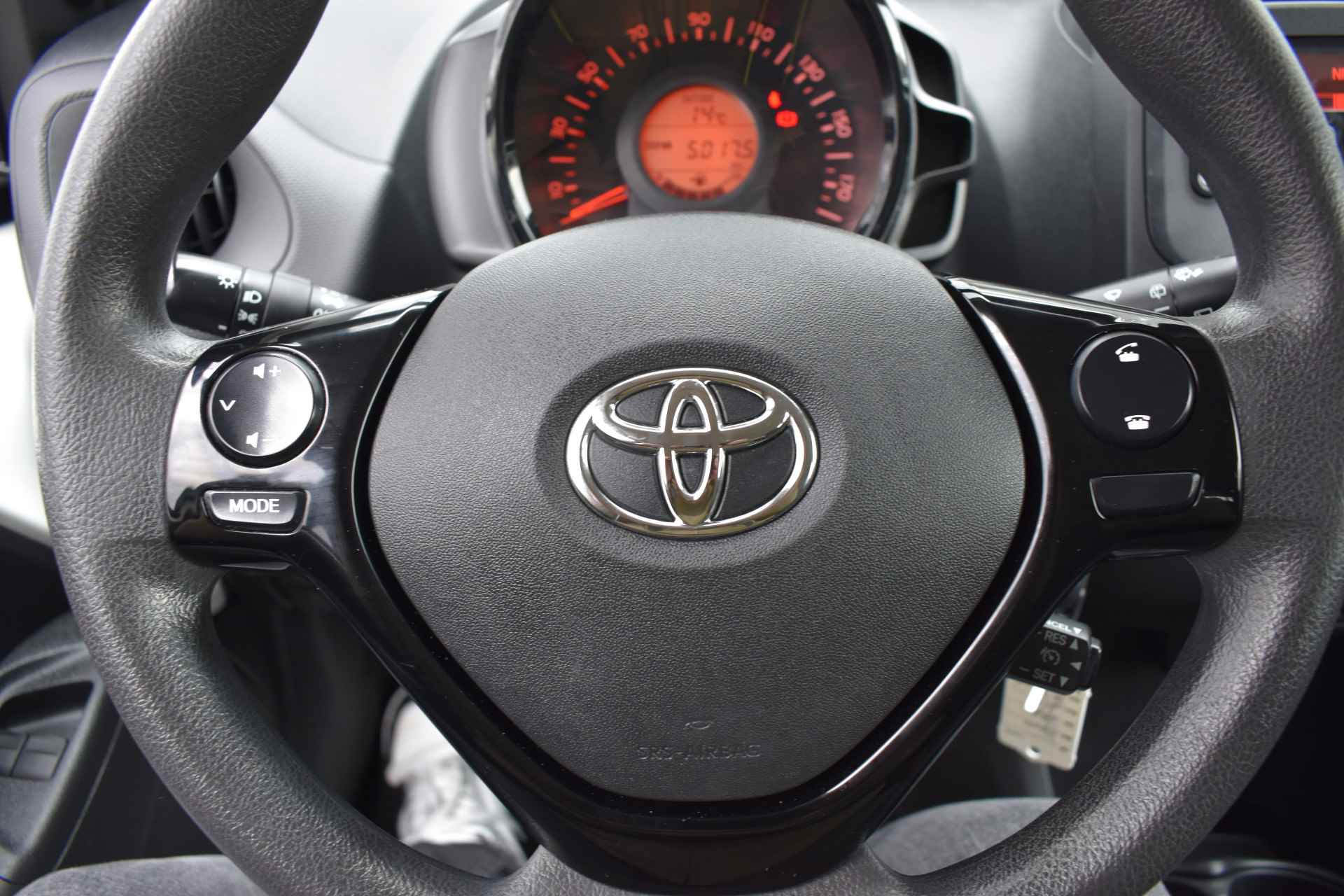Toyota Aygo 1.0 VVT-i x-fun - 16/25