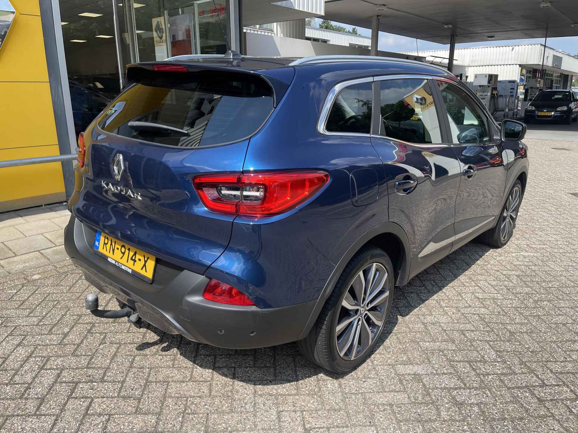 Renault Kadjar 1.2 TCe Bose Panoramadak / Camera / Trekhaak - 8/25