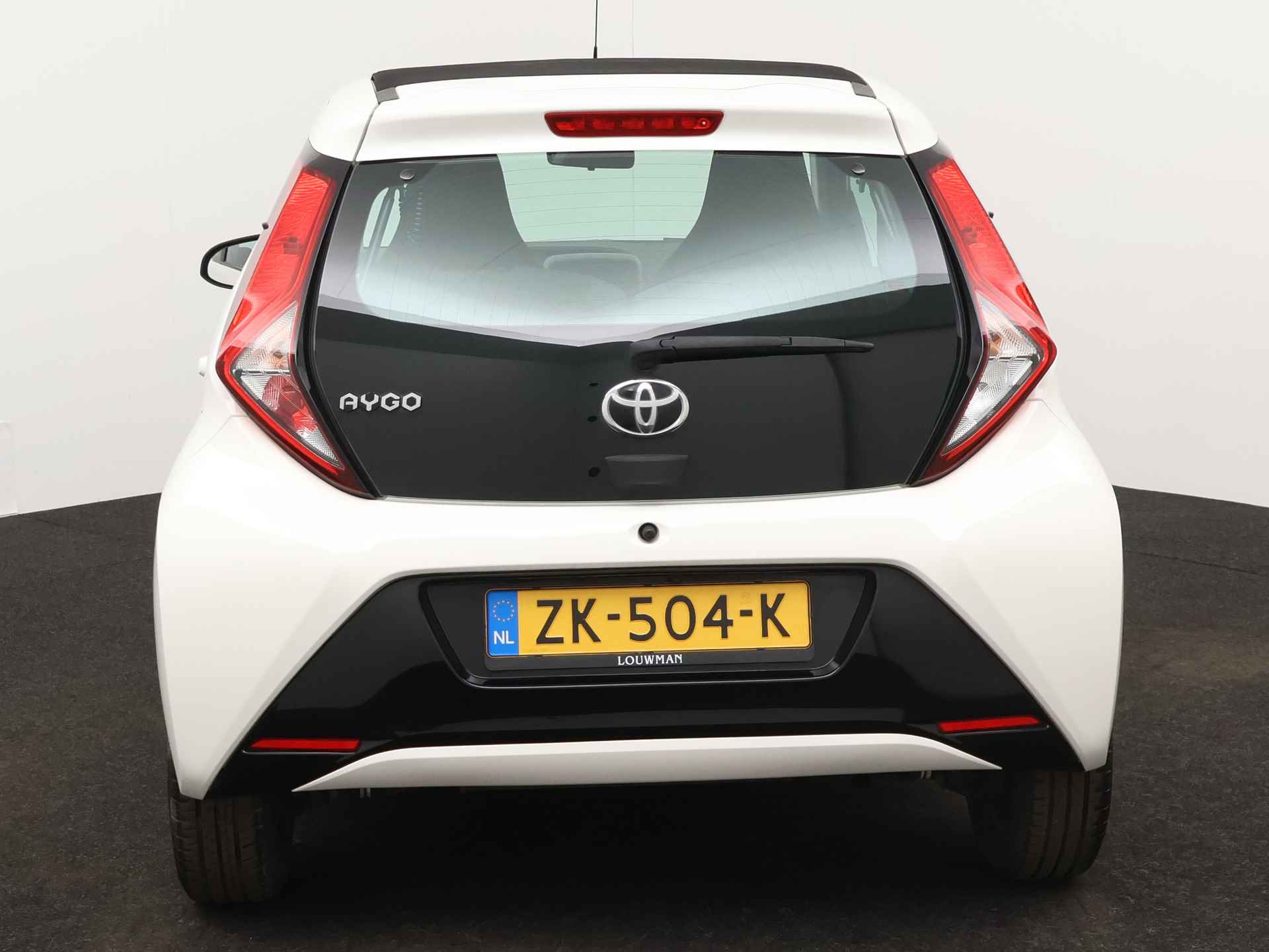 Toyota Aygo 1.0 VVT-i x-play | Cabrio | Camera | Bluetooth | Airco | - 30/42