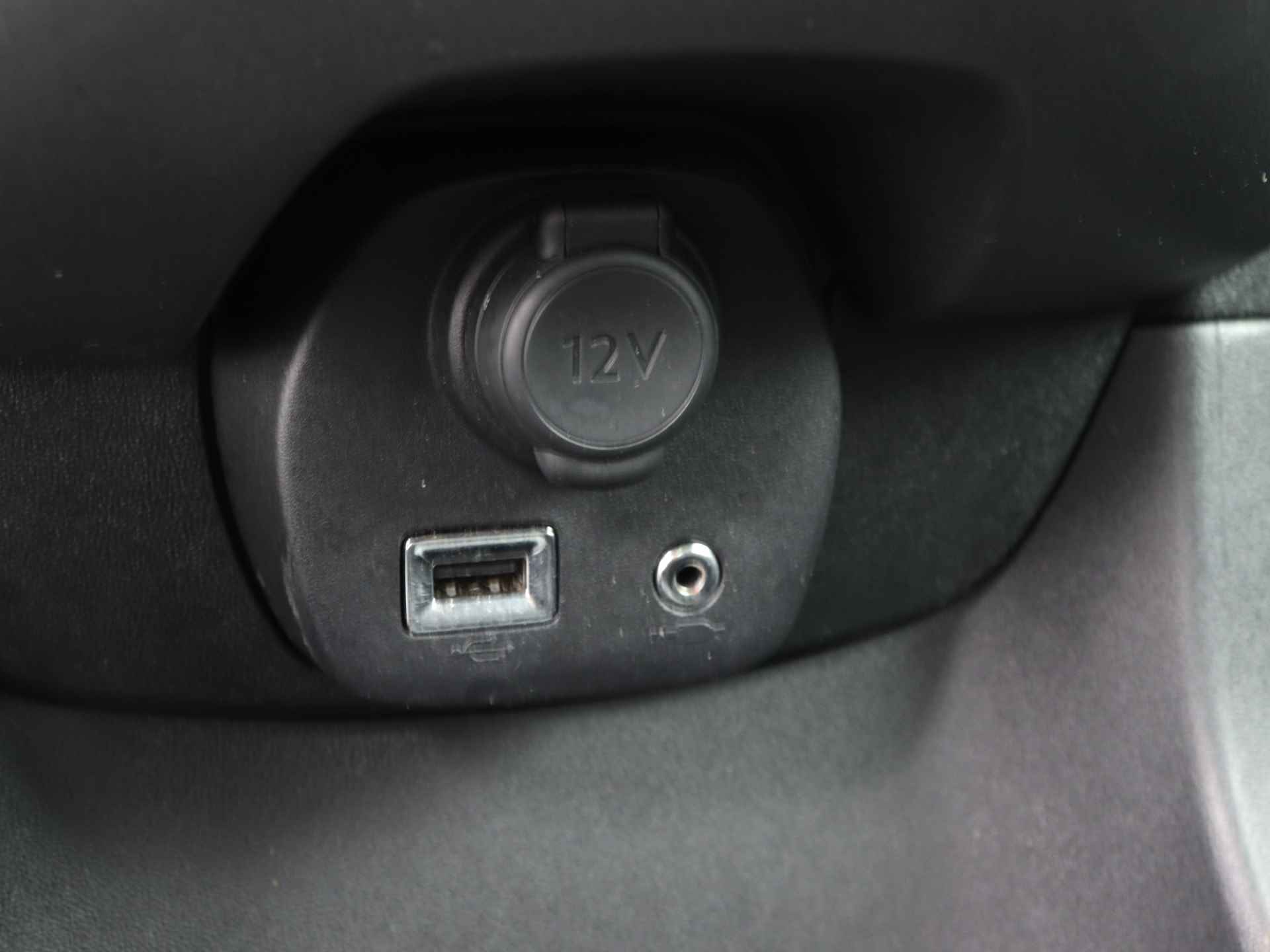 Toyota Aygo 1.0 VVT-i x-play | Cabrio | Camera | Bluetooth | Airco | - 35/42