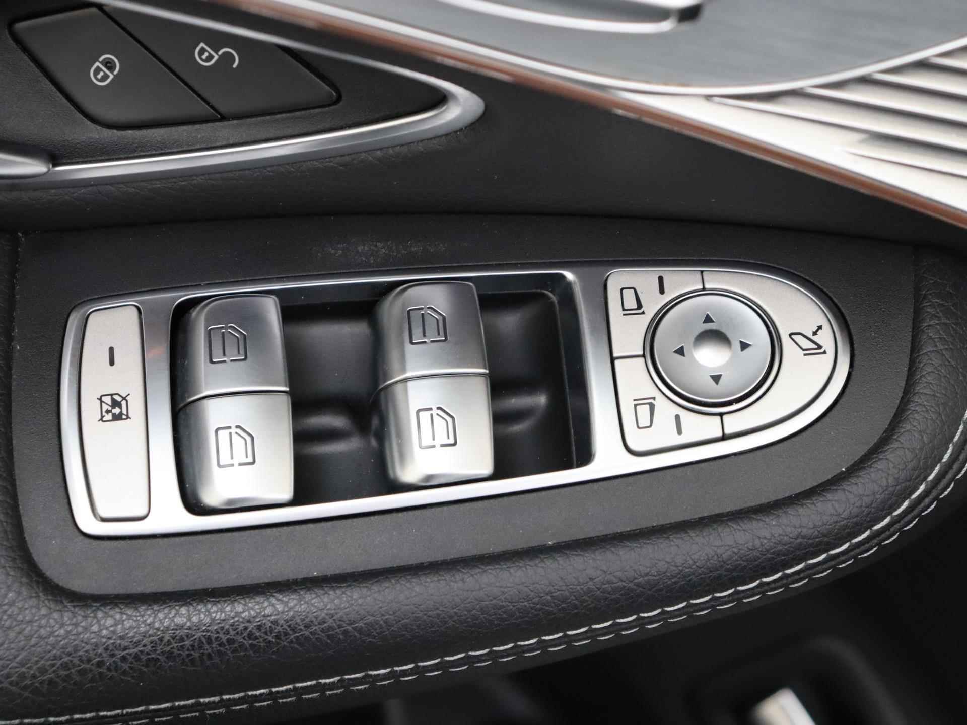 Mercedes-Benz EQC 400 4MATIC Business Solution AMG 80 kWh / Schuifdak/ Memory stoelen/ Nightpakket/ 21 Inch/ Rijassistentiepakket/ Head up display/ - 29/36