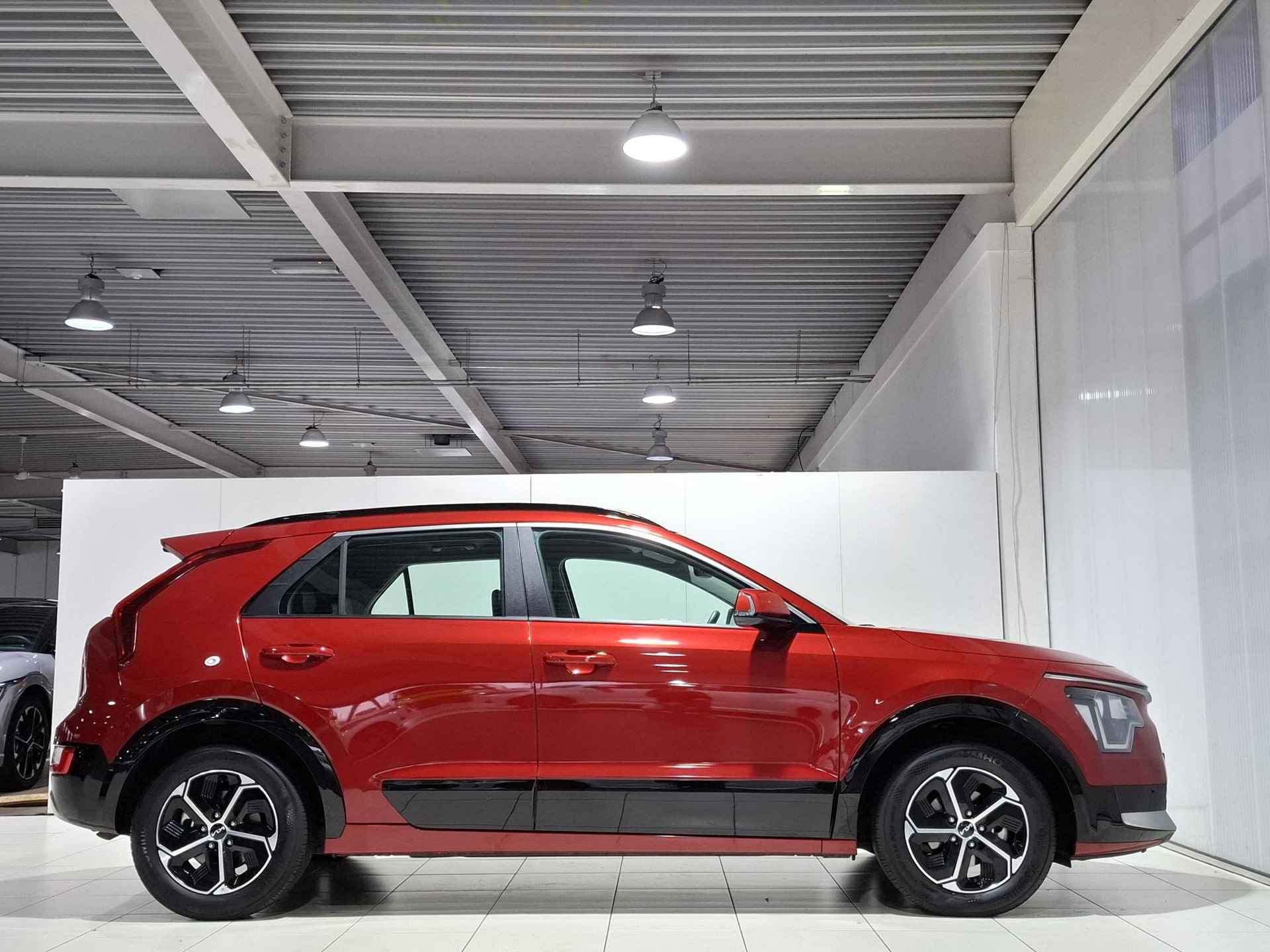 Kia Niro 1.6 GDi Hybrid DynamicLine - 11/36