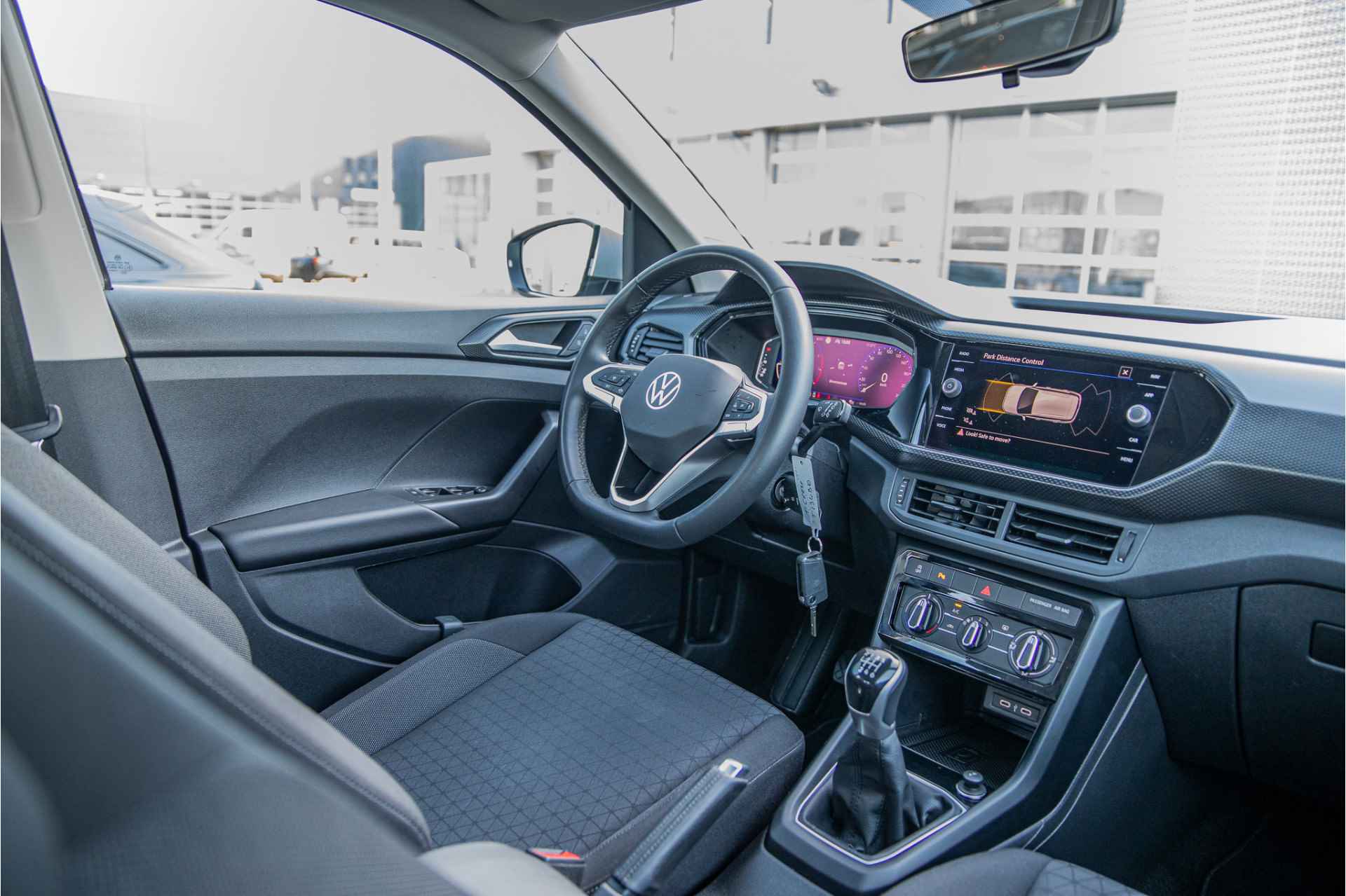 Volkswagen T-Cross Life 1.0 110pk | Cockpit Pro | Navigatie | Adapt. Cruise | Carplay - 10/37