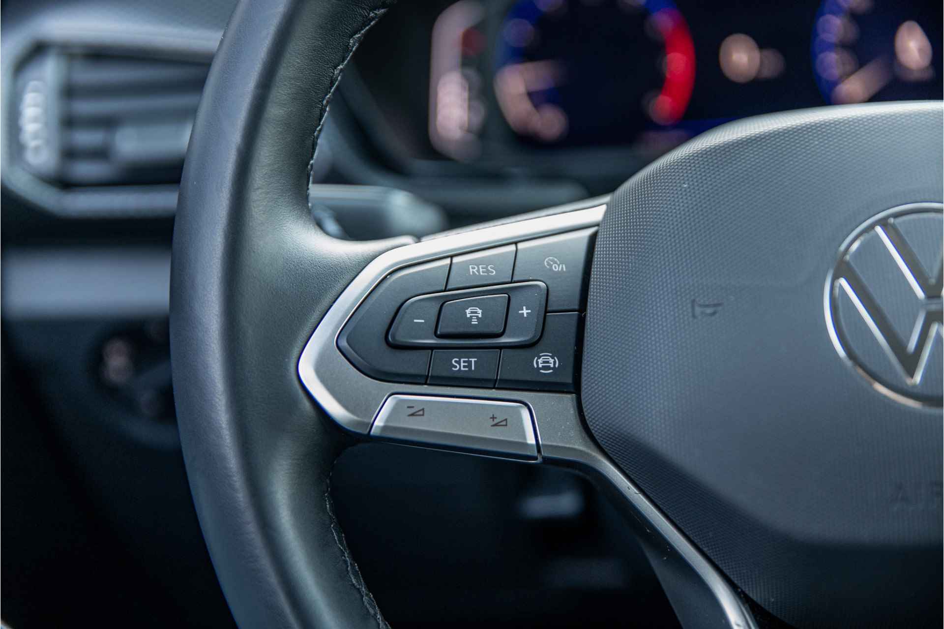 Volkswagen T-Cross Life 1.0 110pk | Cockpit Pro | Navigatie | Adapt. Cruise | Carplay - 14/37