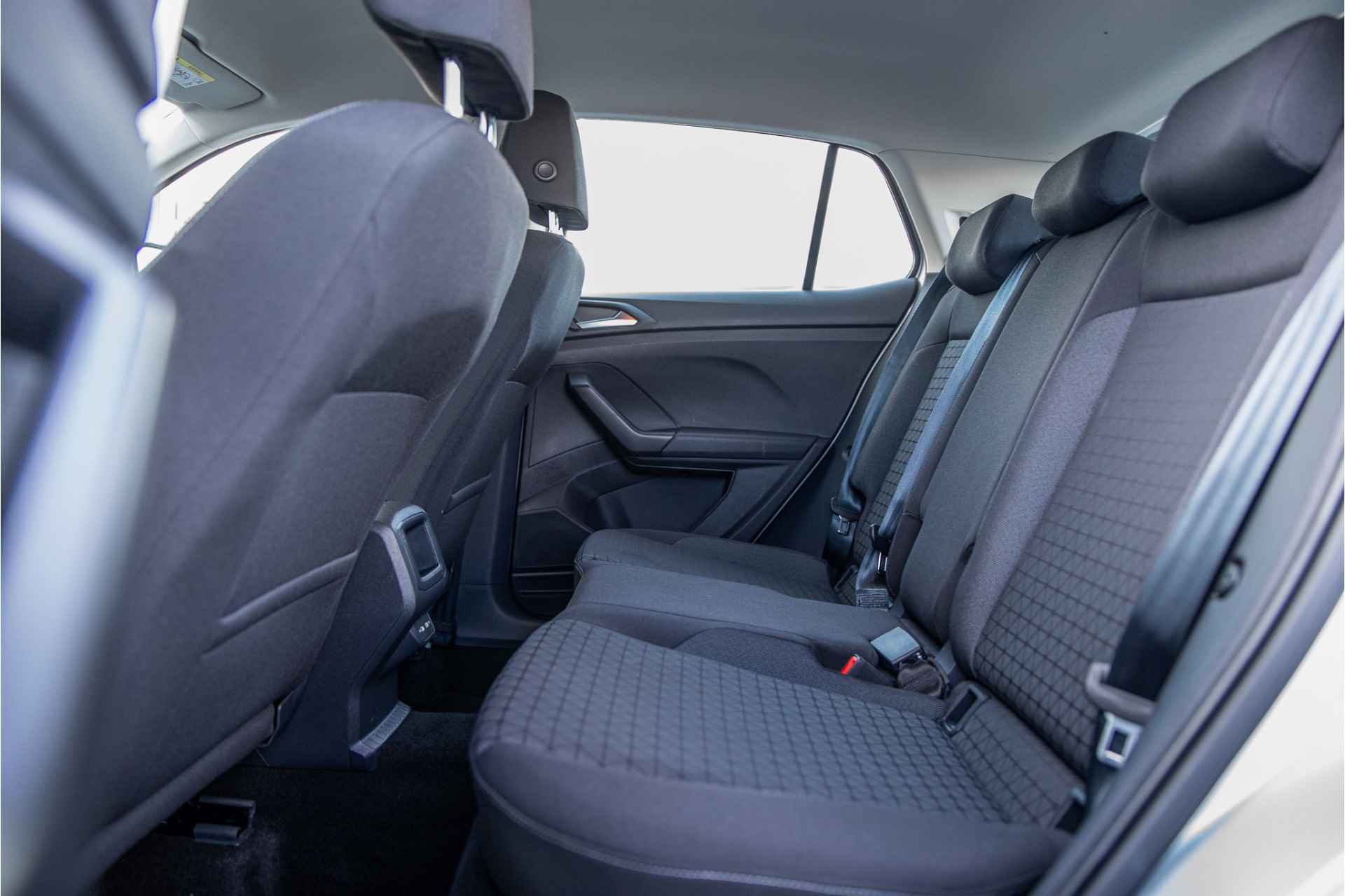 Volkswagen T-Cross Life 1.0 110pk | Cockpit Pro | Navigatie | Adapt. Cruise | Carplay - 19/37