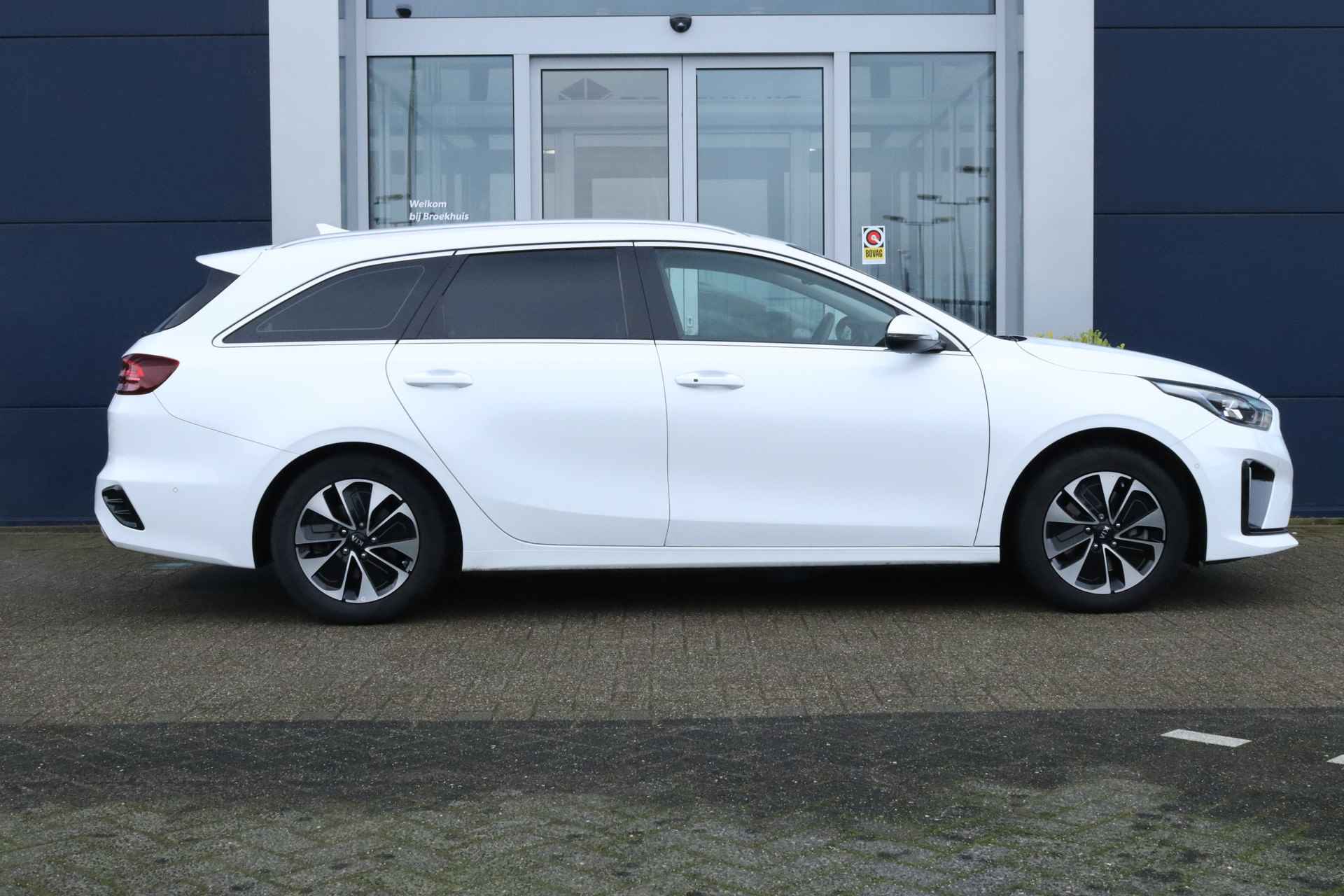 Kia Ceed Sportswagon 1.6 GDI PHEV DynamicPlusLine - 13/36