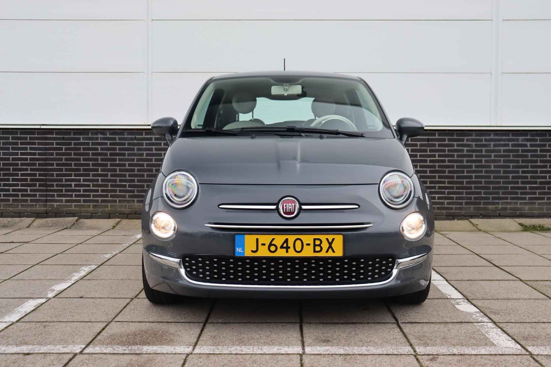 Fiat 500 1.0 Hybrid Lounge Airco Apple Carplay Grigio Carrara - 2/40