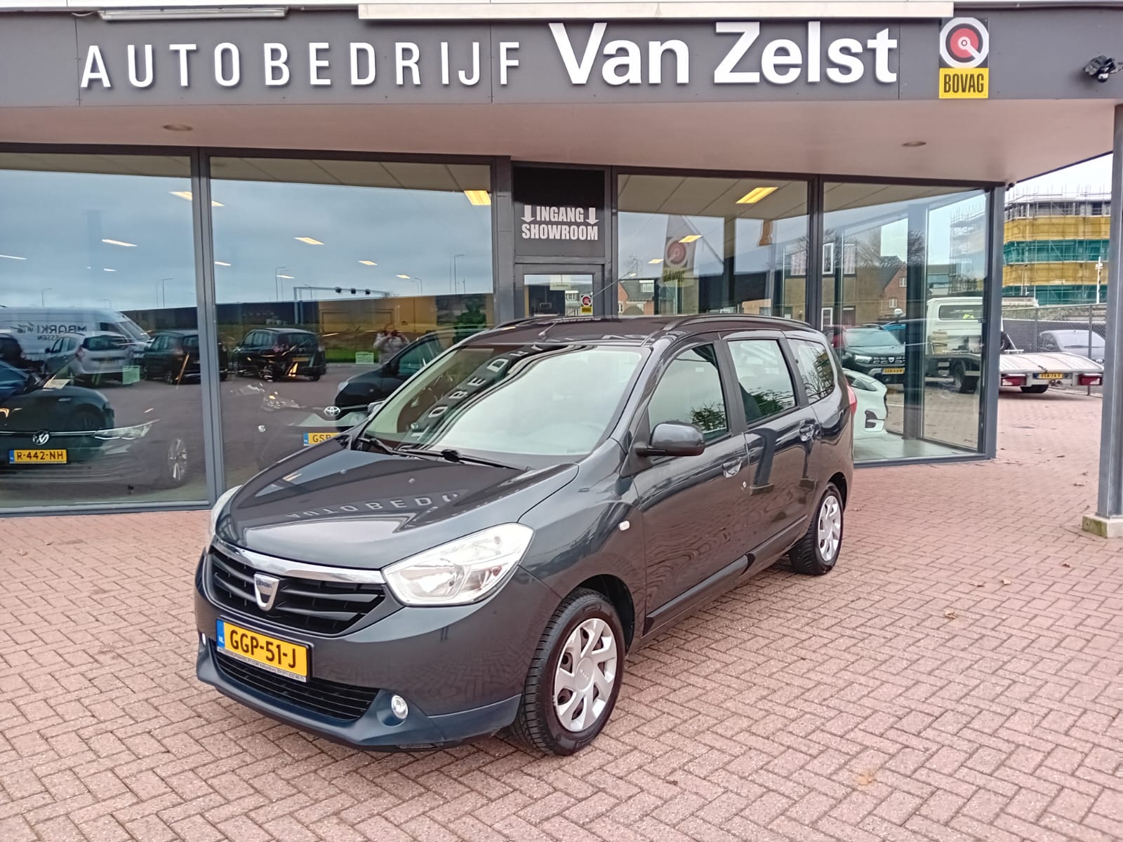 Dacia Lodgy 1.2 TCe Ambiance 7p., Airco, Multimediasysteem, Bluetooth Telefoonverbinding, Elektrische ramen en spiegels, Centrale vergrendel Nette auto, BOVAG