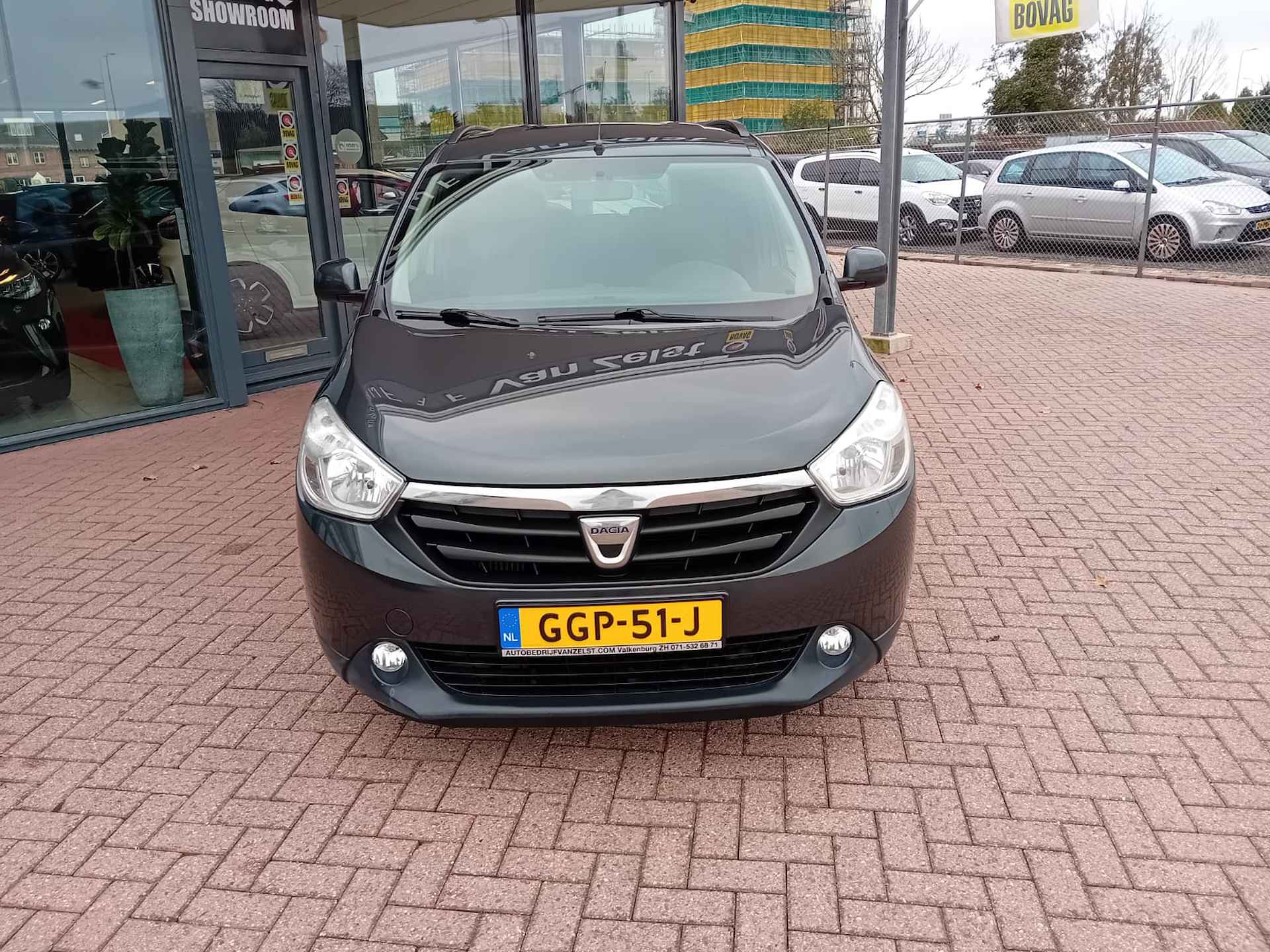 Dacia Lodgy 1.2 TCe Ambiance 7p., Airco, Multimediasysteem, Bluetooth Telefoonverbinding, Elektrische ramen en spiegels, Centrale vergrendel Nette auto, BOVAG - 3/22