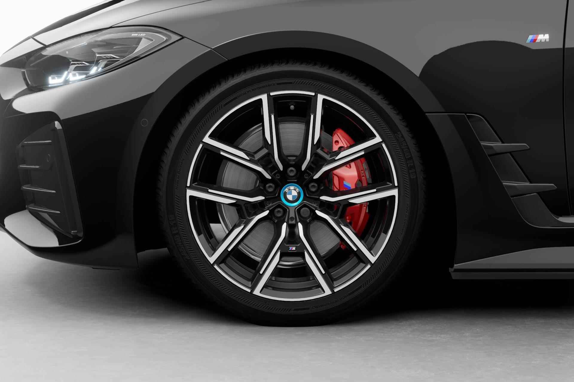 BMW i4 eDrive35 High Executive 70 kWh | M Sportpakket Pro | Elektrisch verwarmde voorstoelen - 10/20