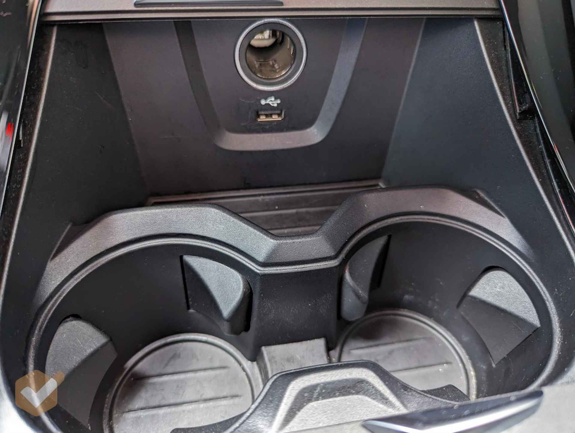 BMW X1 sDrive 2.0i High Executive Automaat NL-Auto *Geen Afl. kosten* - 43/56