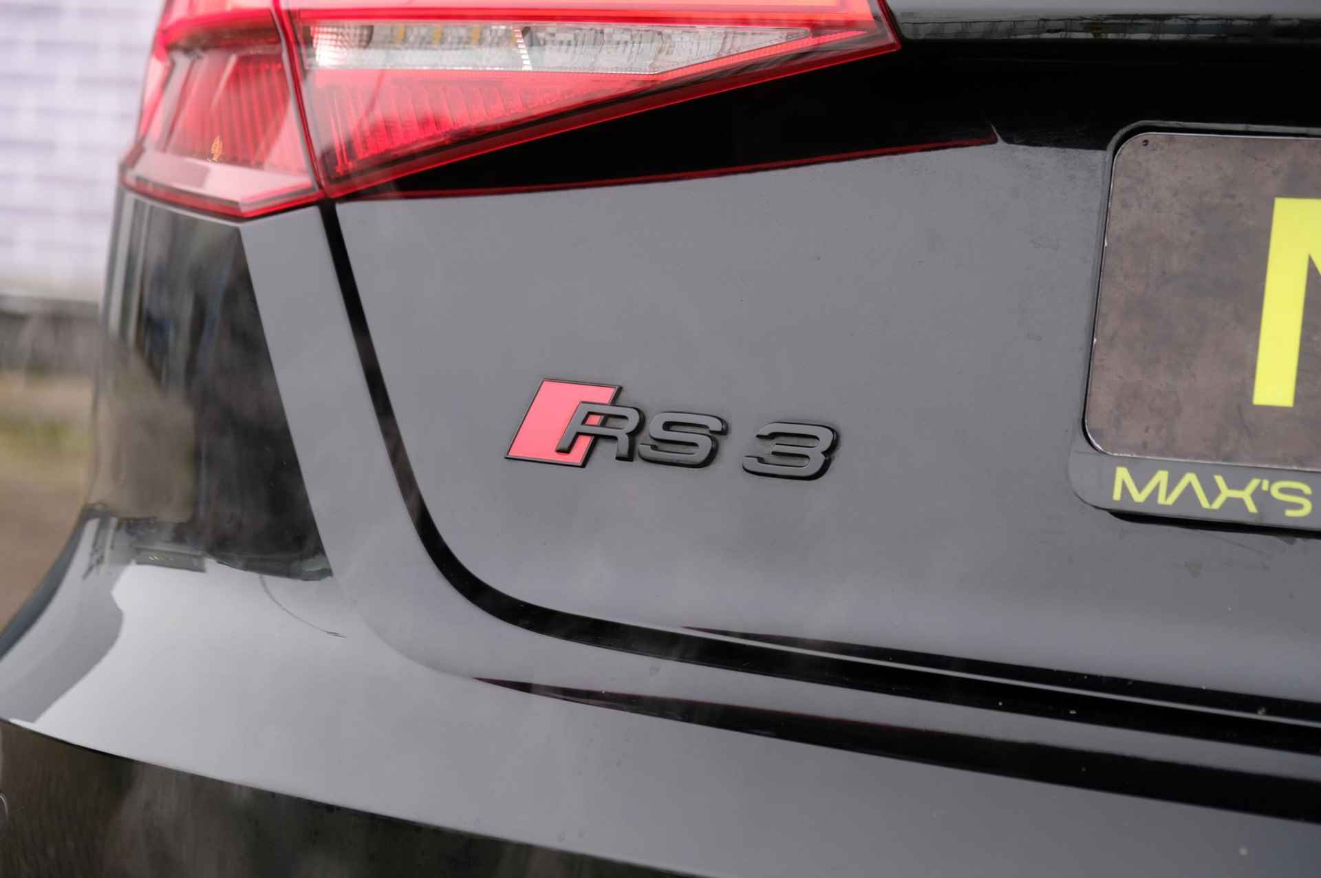Audi RS3 2.5 TFSI RS3 quattro | 640PK | MMI Plus | Schuif / Kanteldak | Milltek Uitlaat Systeem | Adaptive Cruise Control | Navigatie - 34/38