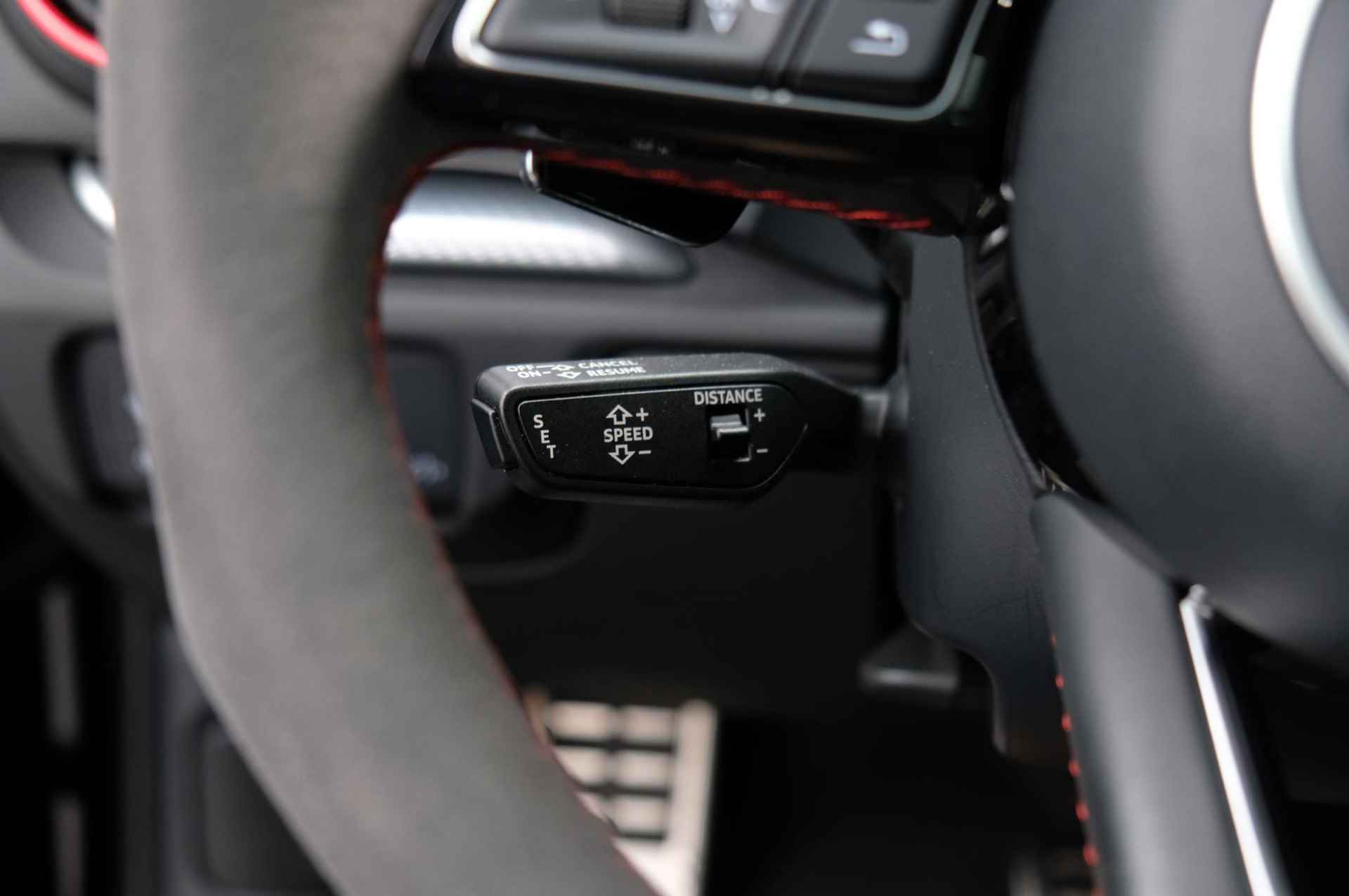 Audi RS3 2.5 TFSI RS3 quattro | 640PK | MMI Plus | Schuif / Kanteldak | Milltek Uitlaat Systeem | Adaptive Cruise Control | Navigatie - 22/38