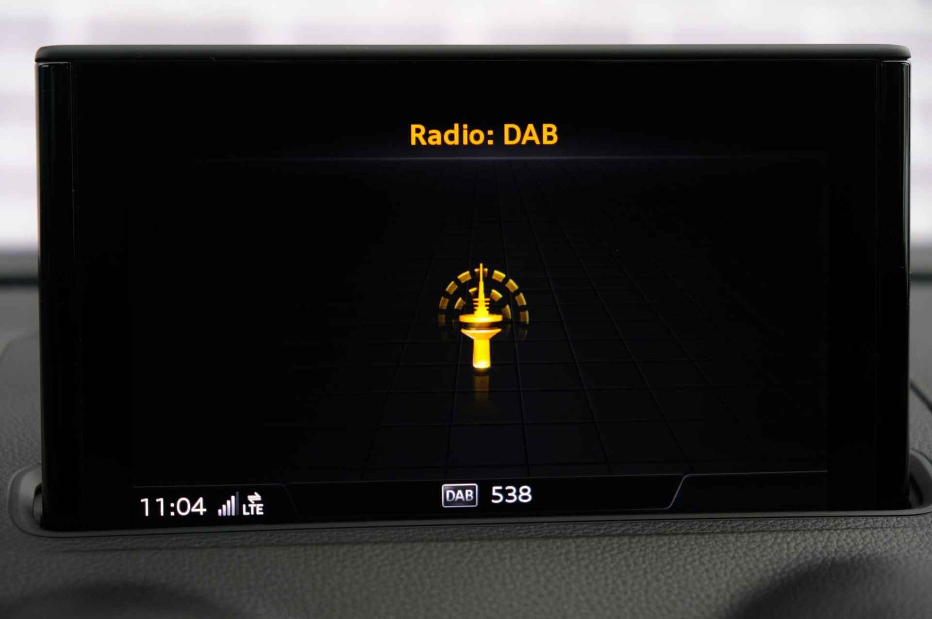 Audi RS3 2.5 TFSI RS3 quattro | 640PK | MMI Plus | Schuif / Kanteldak | Milltek Uitlaat Systeem | Adaptive Cruise Control | Navigatie - 30/38