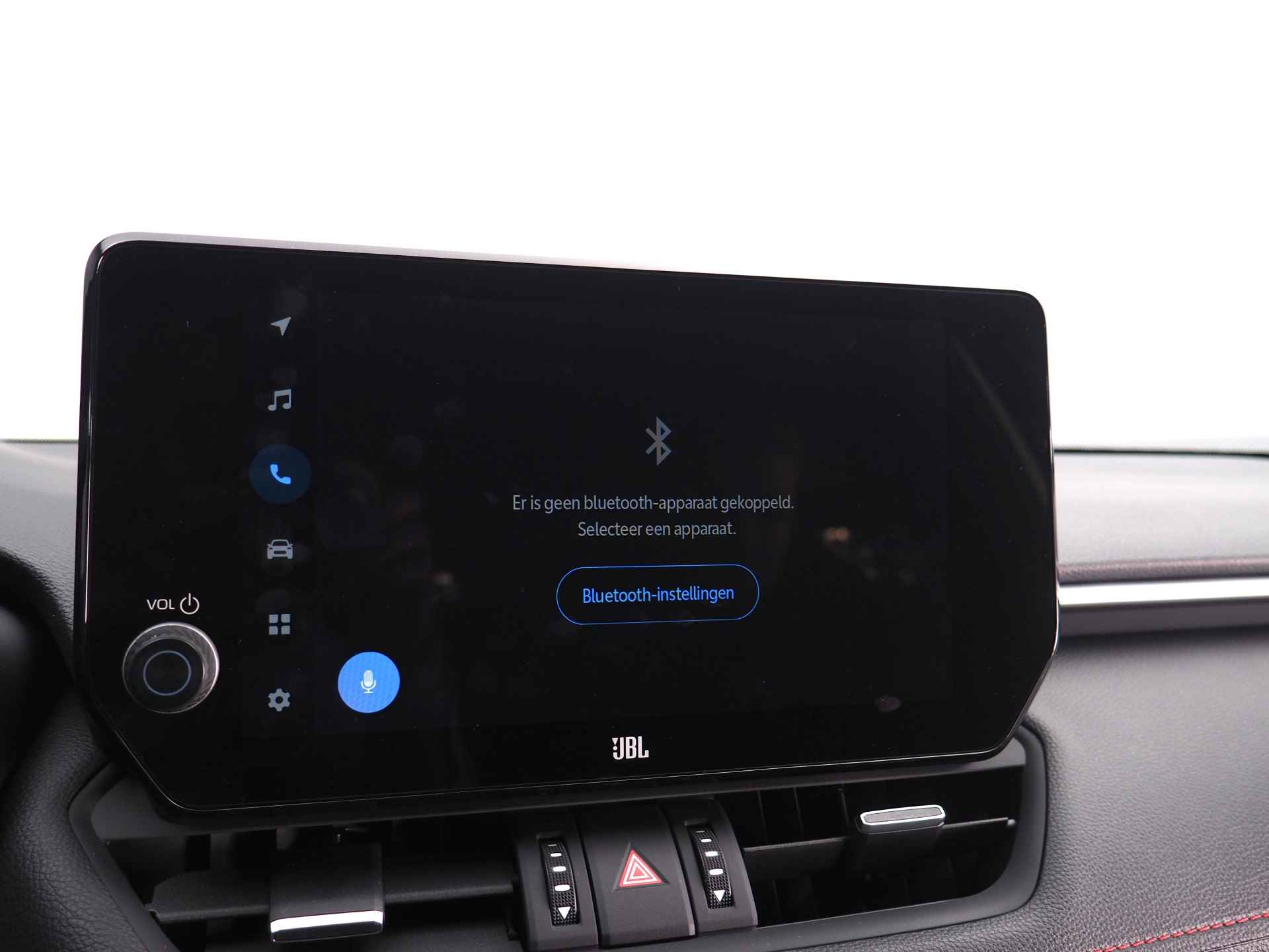 Toyota RAV4 2.5 Plug-in Hybrid AWD Bi-Tone Plus | 360° Camera | Dodehoekdetectie | Noodremassistent | JBL | Adaptive Cruise Control | Actieve parkeersensoren | Lane Assist | Achteropkomend verkeer waarschuwing | Inc. 220v Laadkabel - 31/44