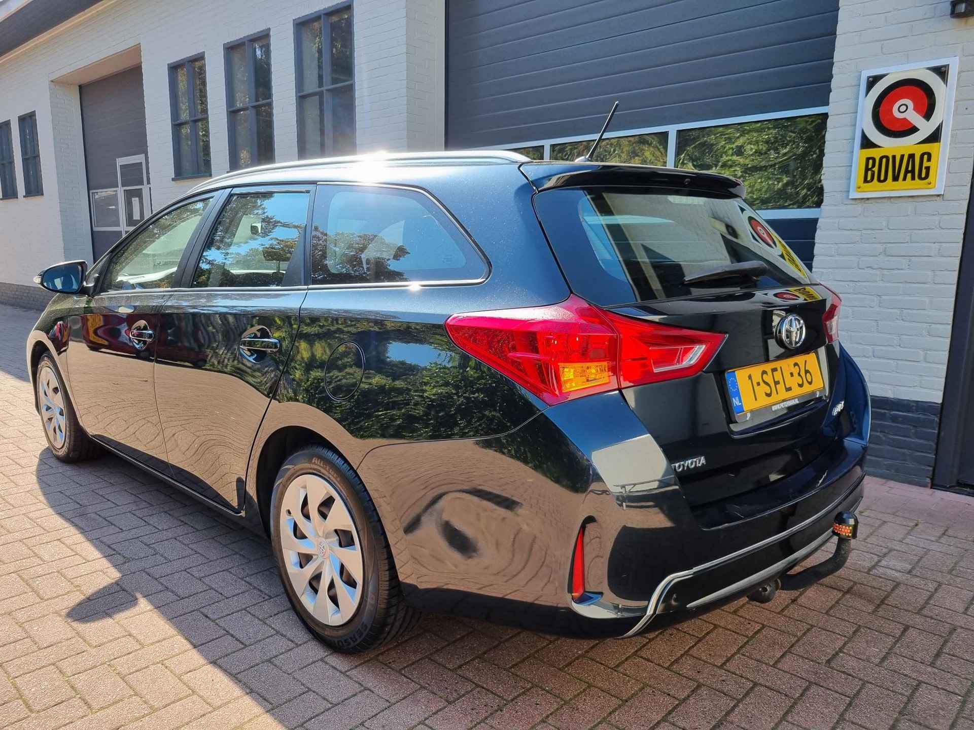 Toyota Auris 1.6 Aspiration Aut. / TREKHAAK / CRUISE  / CAMERA - 20/21