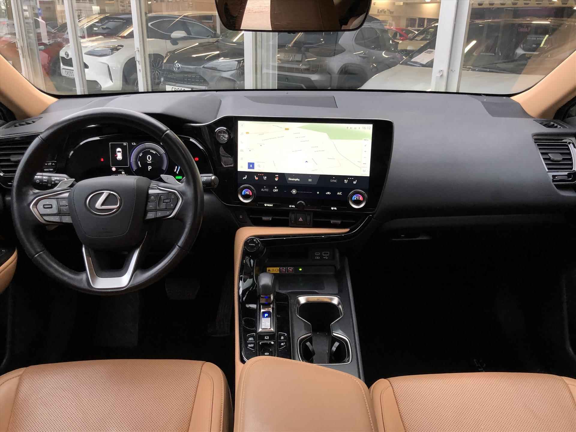 Lexus Nx 450h+ AWD Launch Edition | Groot scherm, Geheugenfunctie, Leer, Stoelventilatie, Stuurverwarming, 360 Camera - 20/40