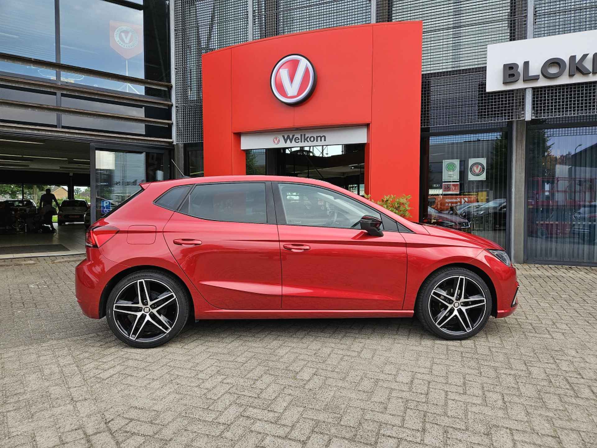 Seat Ibiza 1.0 TSI FR BnsInt. - 6/28