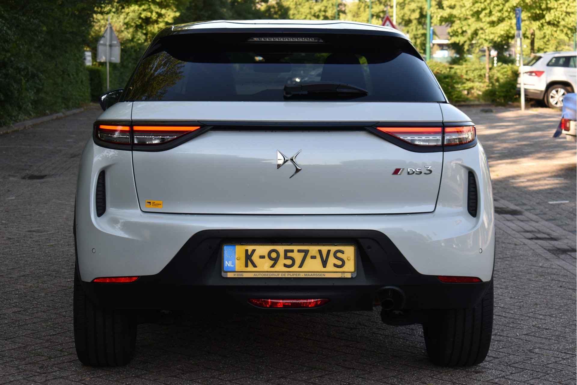 DS DS 3 Crossback 1.2 PureTech Performance Line NL-AUTO, CAMERA, APPLE CARPLAY, DIGITALE TELLERS, DAB, KEYLESS, 18" LM, NAP - 10/64