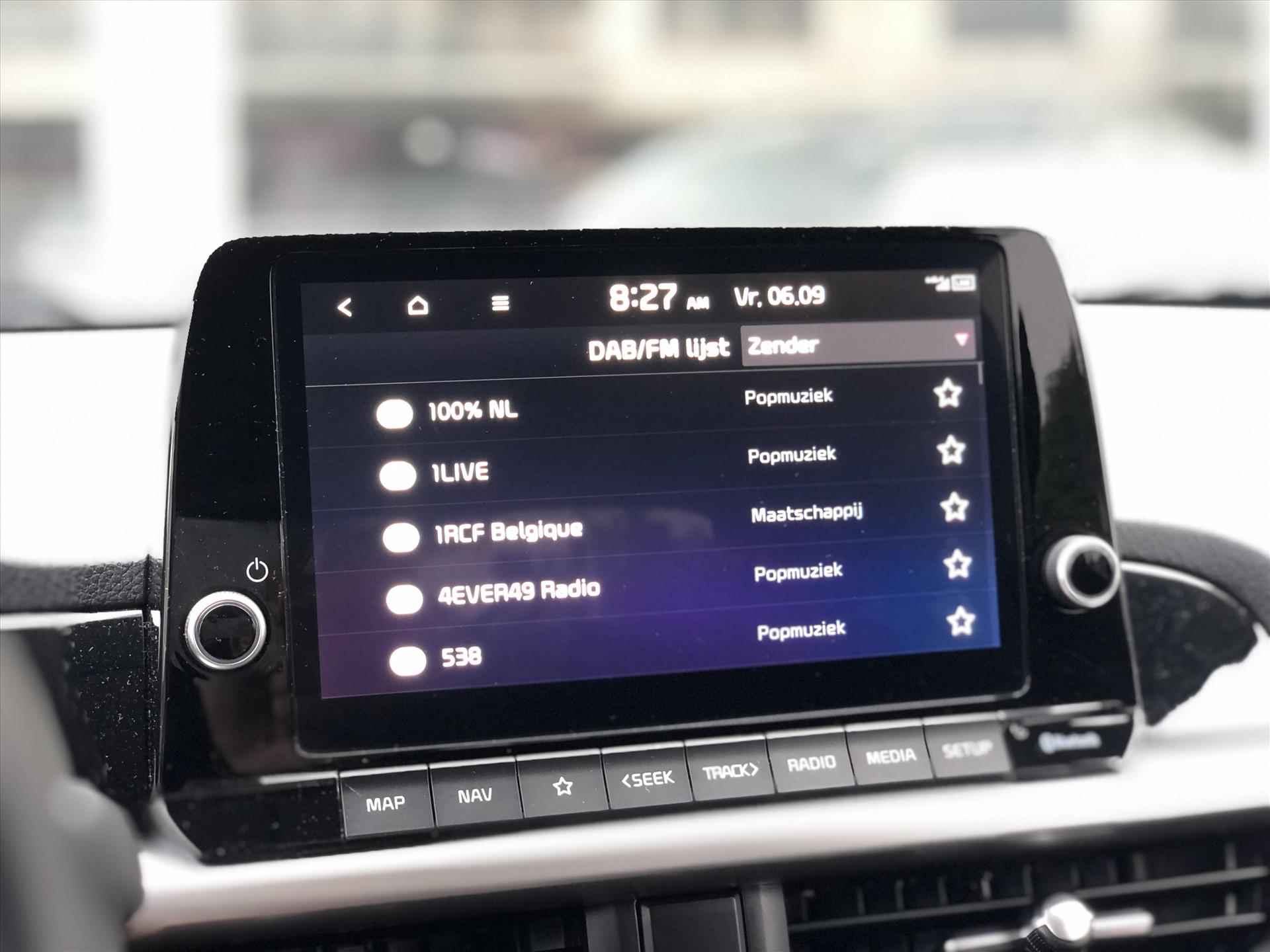 Kia Picanto 1.0 Dream Team | Navigatie, Apple CarPlay/Android Auto, Stoel + Stuurverwarming, Parkeercamera, Lichtmetalen velgen - 20/34