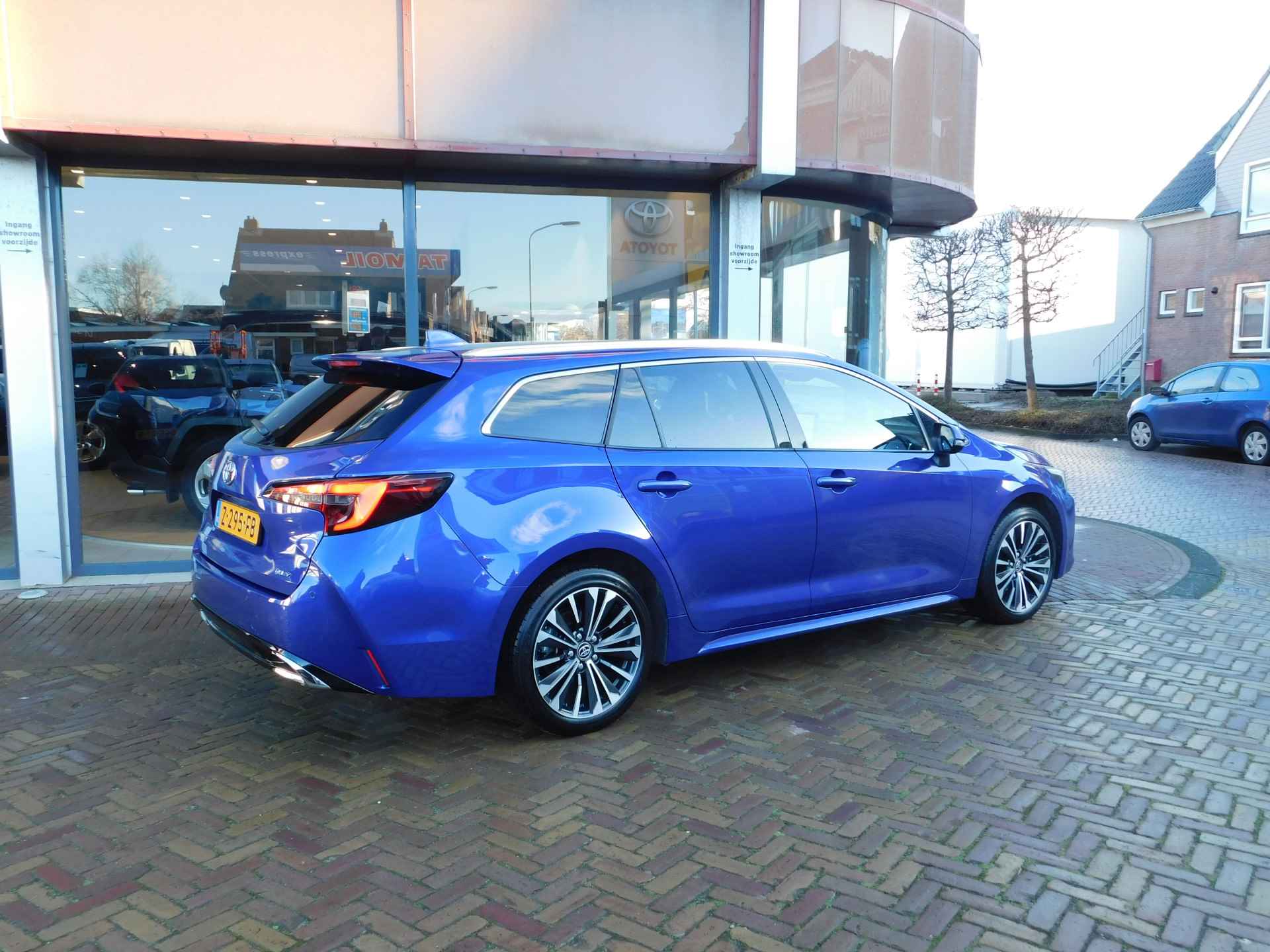 Toyota Corolla Touring Sports Hybrid 140 Dynamic - 38/53