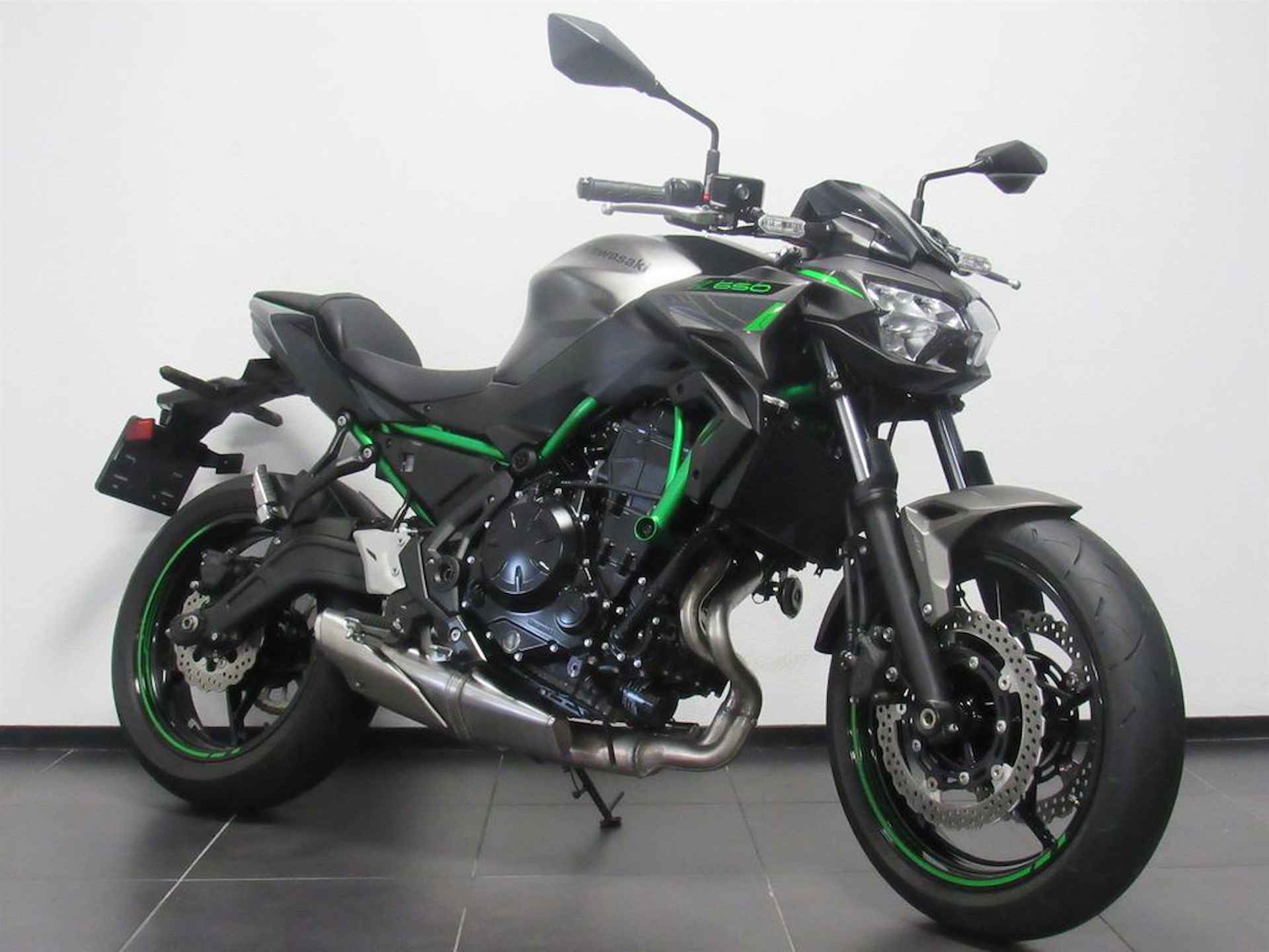 Kawasaki Z 650 ABS - 2/14