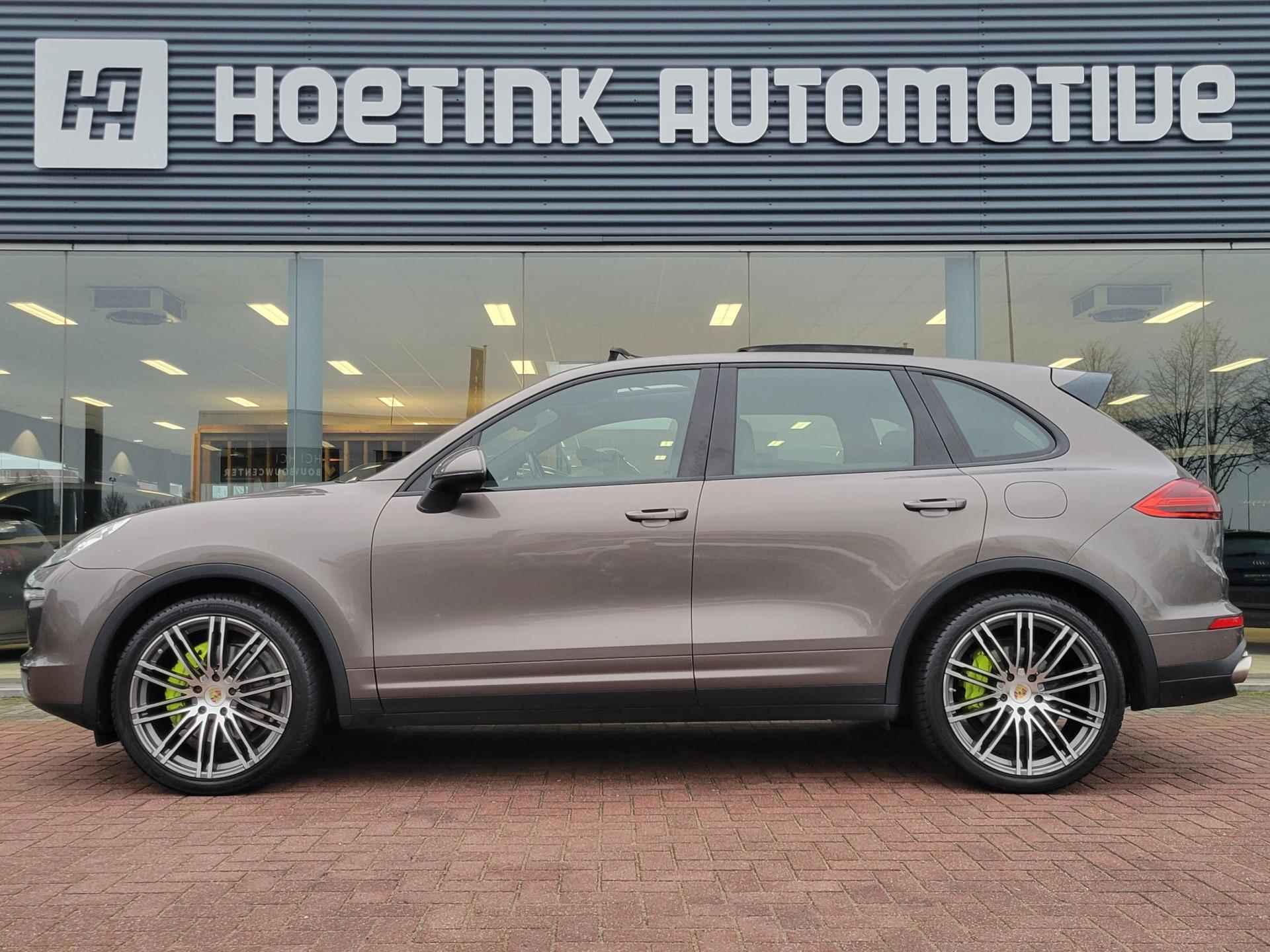 Porsche Cayenne 3.0 S E-Hybrid | Luchtvering | Pano | Trekhaak - 5/44